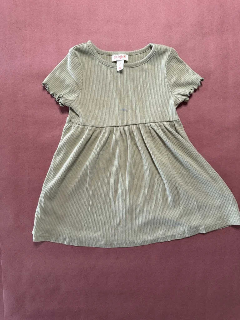 Green Dress 3T