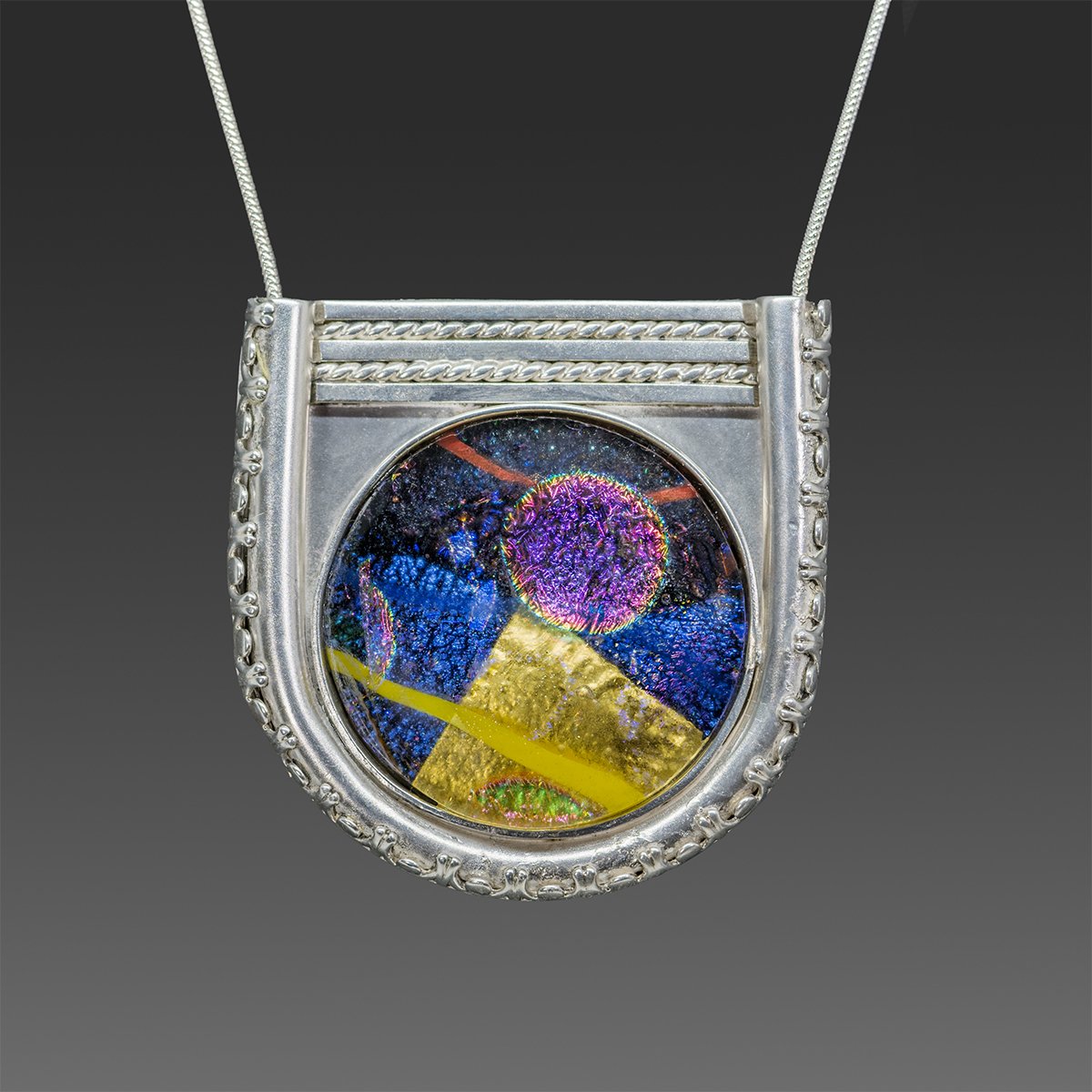Filigree pendant 1200 sRGB (1).jpg