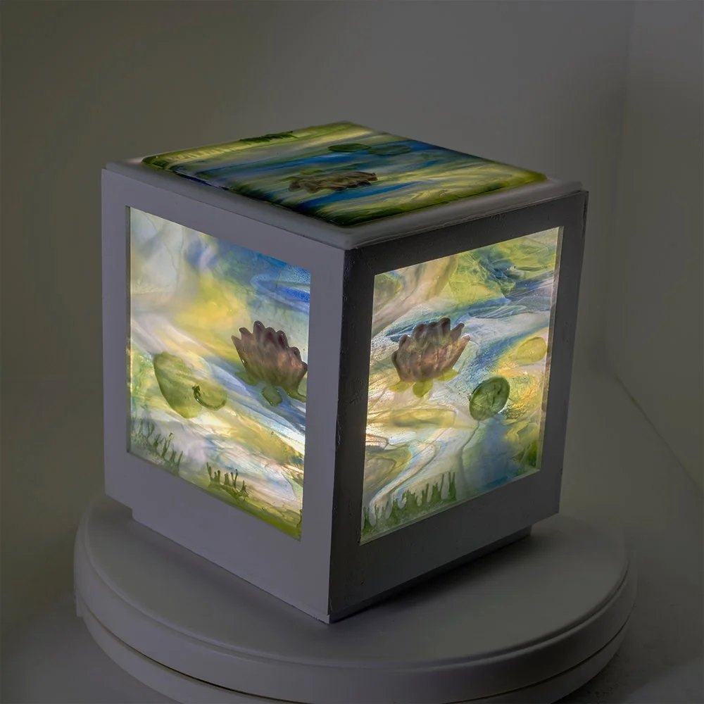 light box 2.jpg