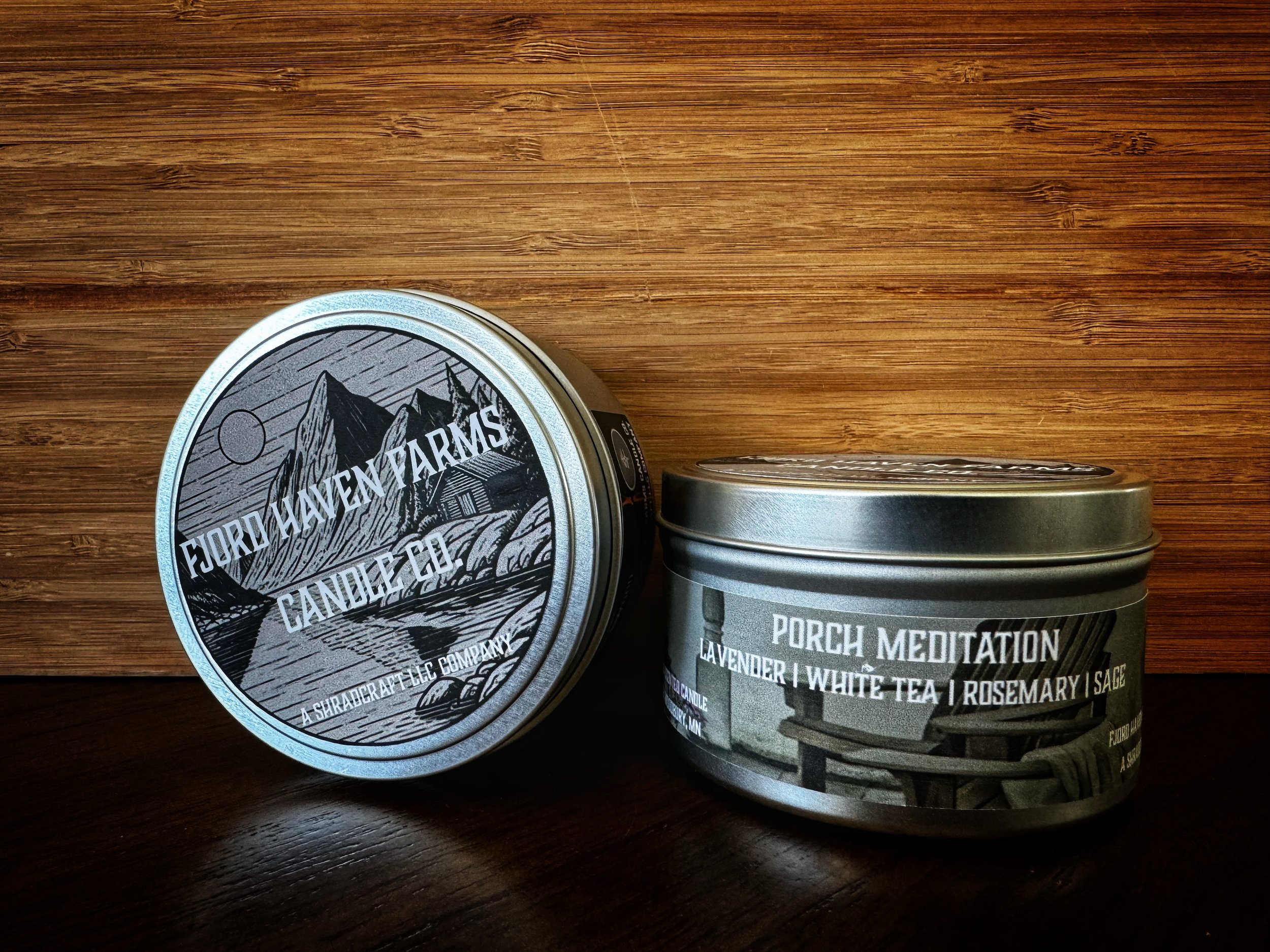 Reminiscent of a quiet moment to collect your thoughts on your favorite chair on the porch, with notes of lavender, white tea, rosemary, and sage.