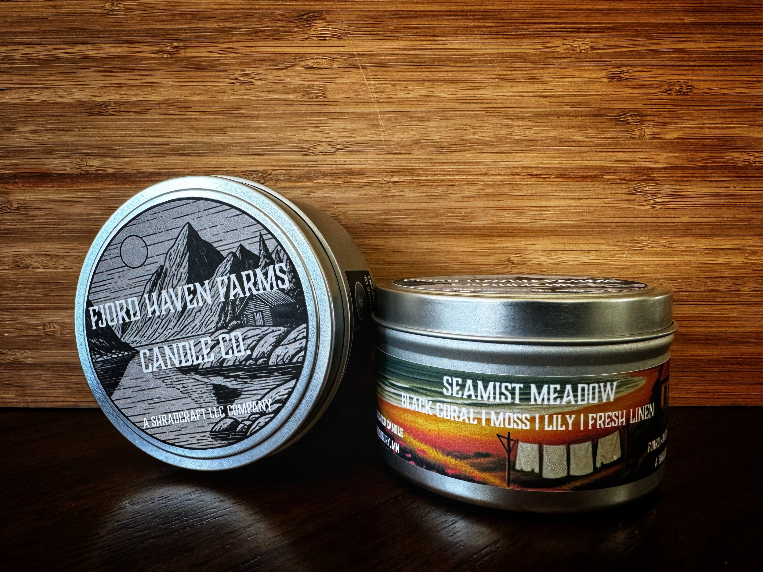 Inspired by the crisp Atlantic ocean air, rolling in to meet the flowery meadows of the coast, with notes of black coral, moss, lily, and fresh linen.