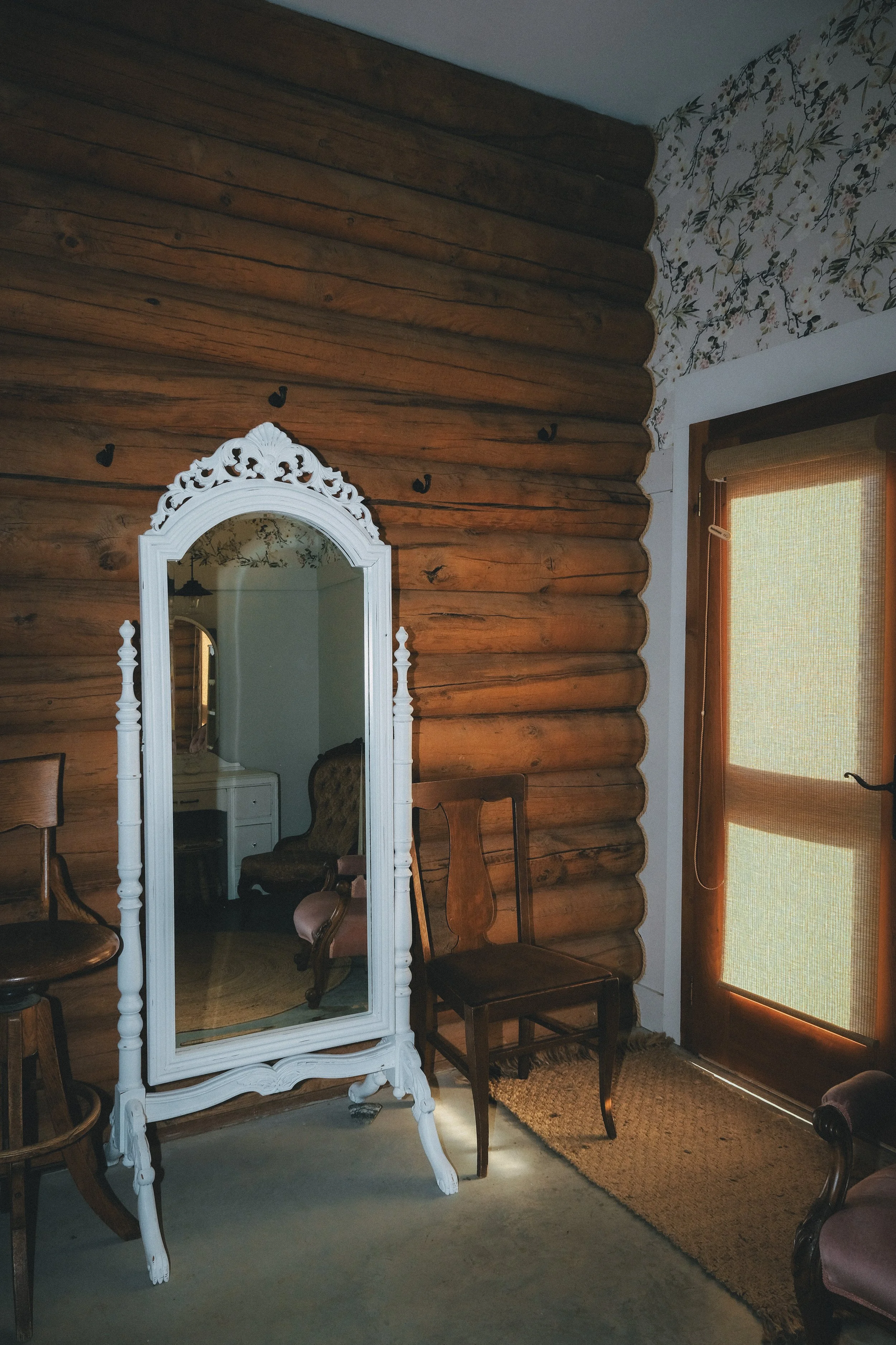 Vintage Chic Wedding Venue Armstrong BC