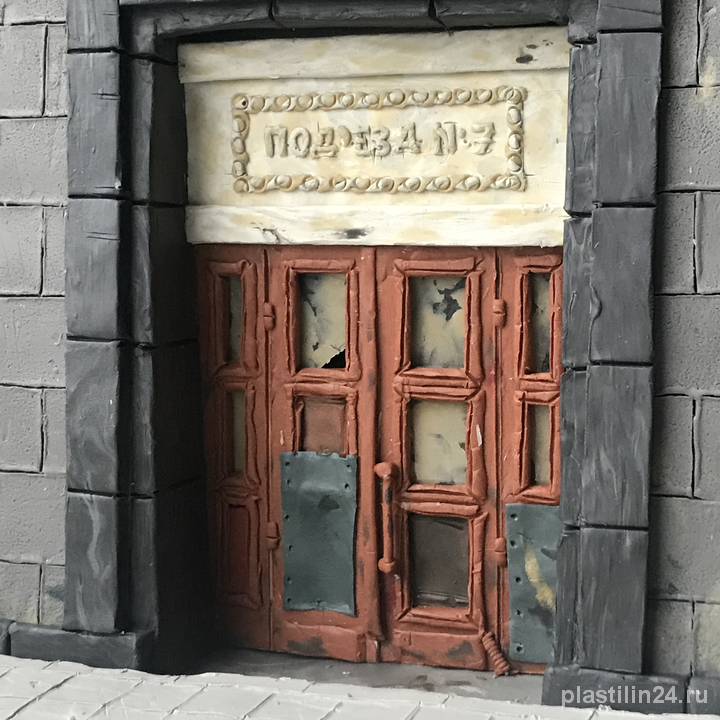 #113 Парадный подъезд / Front entrance