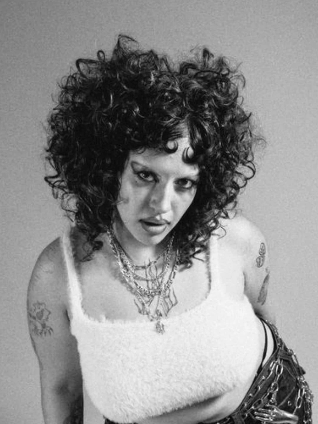 Iranian-American artist Dornika has become an icon in Berlin’s queer underground scene. She is known for bold anthems such as “I Like Boys in a Miniskirt” and “Nobody Fing Owns My Body”*, empowering listeners to challenge norms around gender, identit