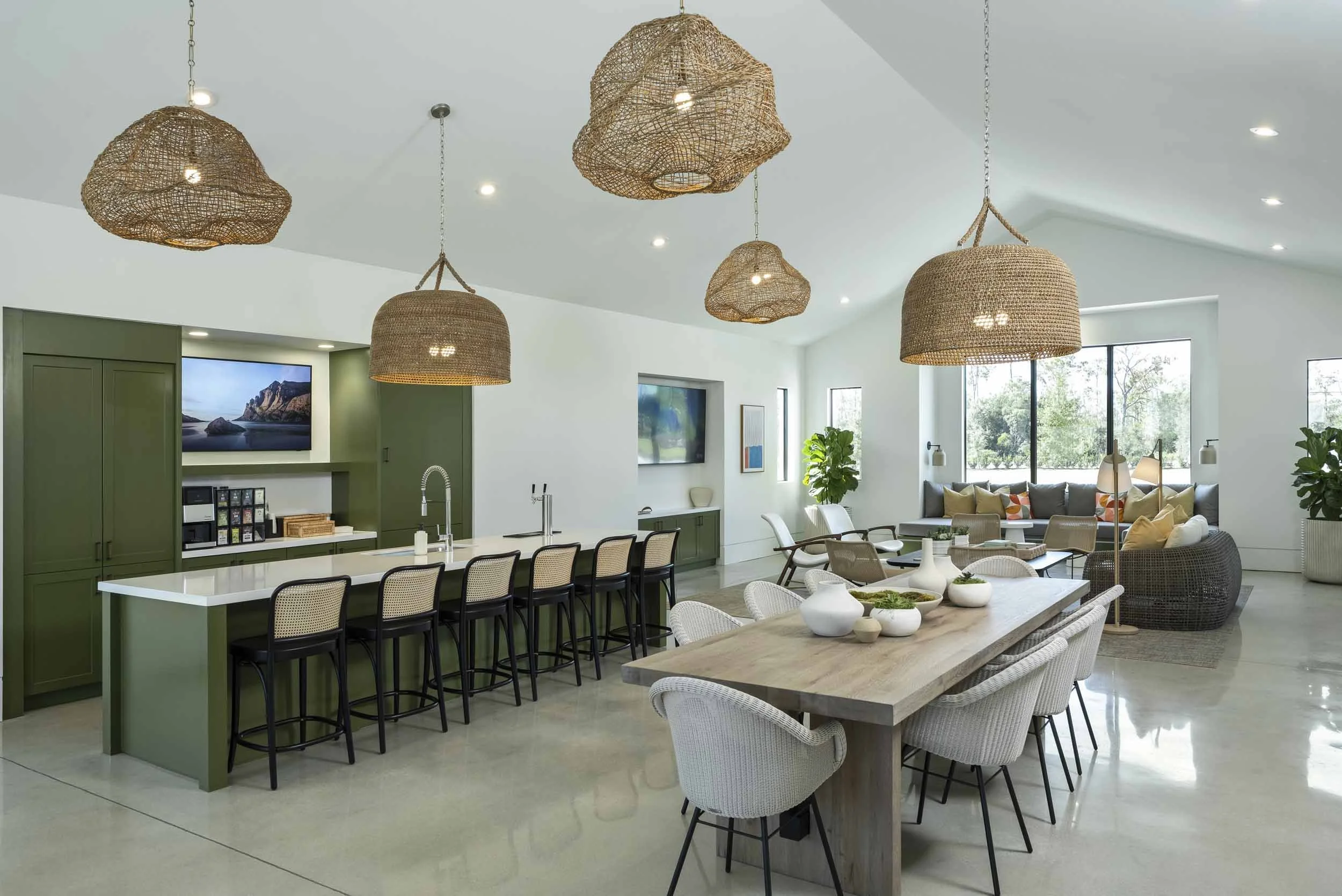 Swell by Soltura | Homes for rent in Bonita Springs, FL | Clubhouse and Resident Lounge