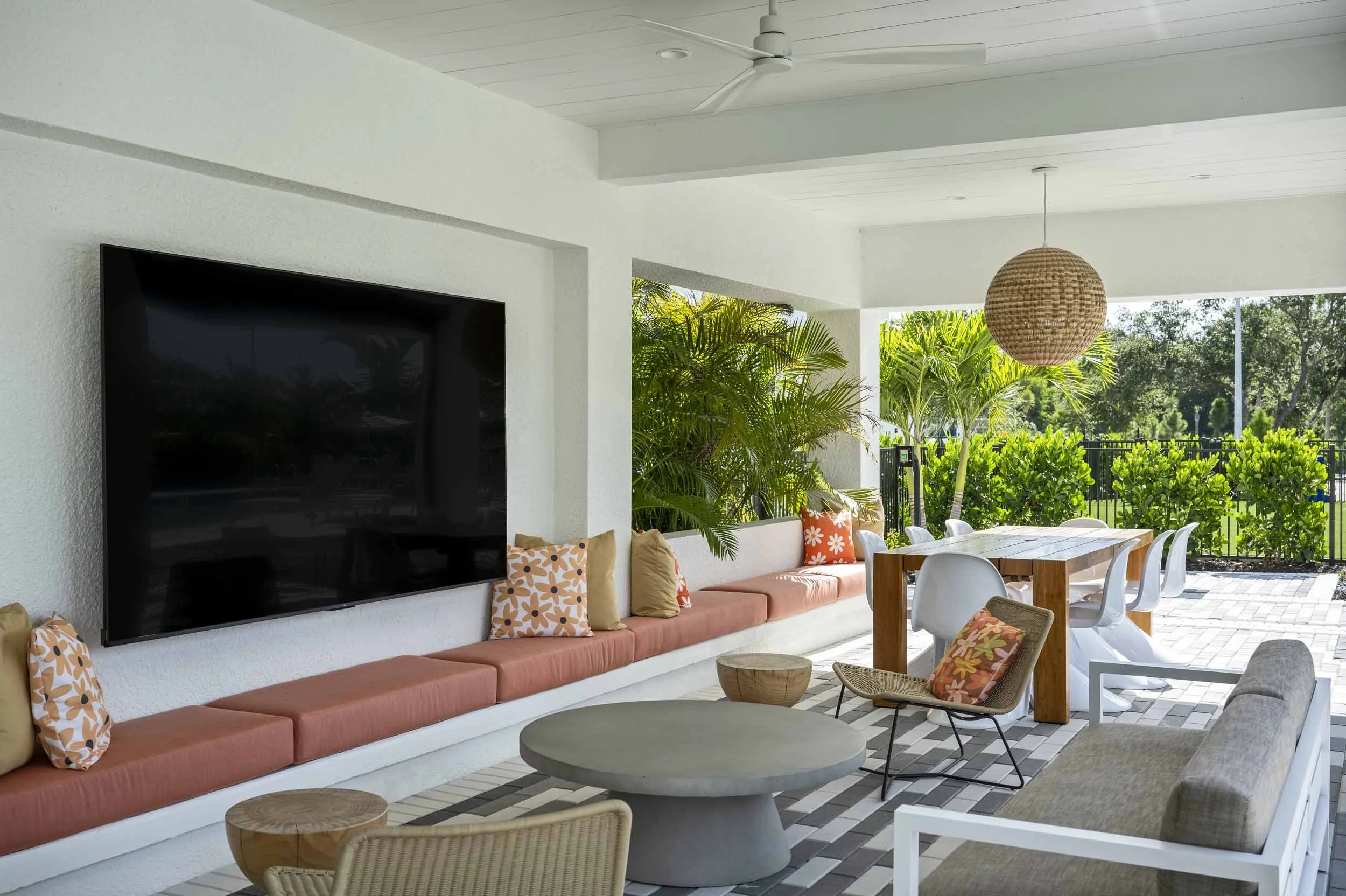 Swell by Soltura | Homes for rent in Bonita Springs, FL | Poolside Lounge