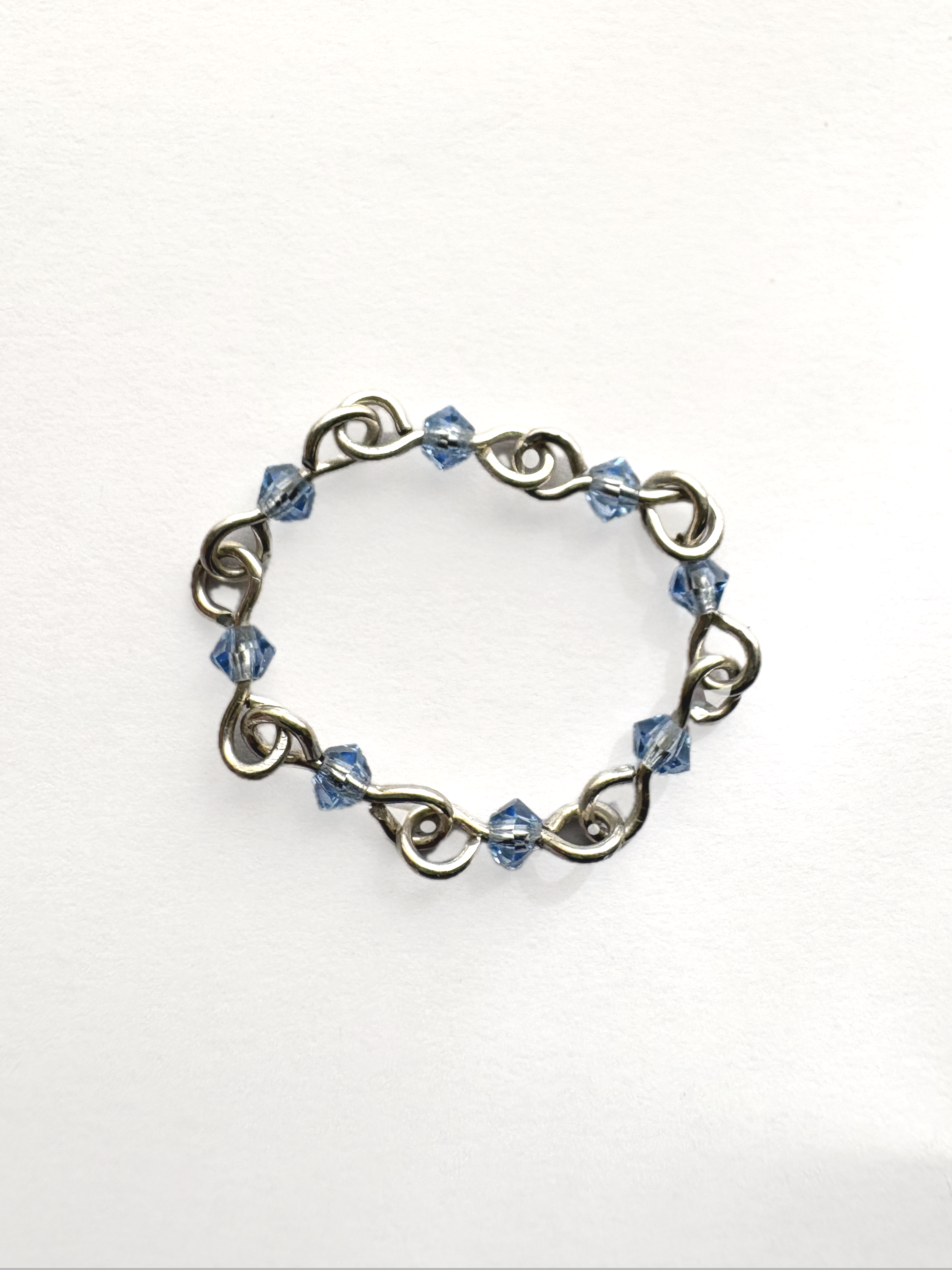 vampires-kiss-pale-blue.png