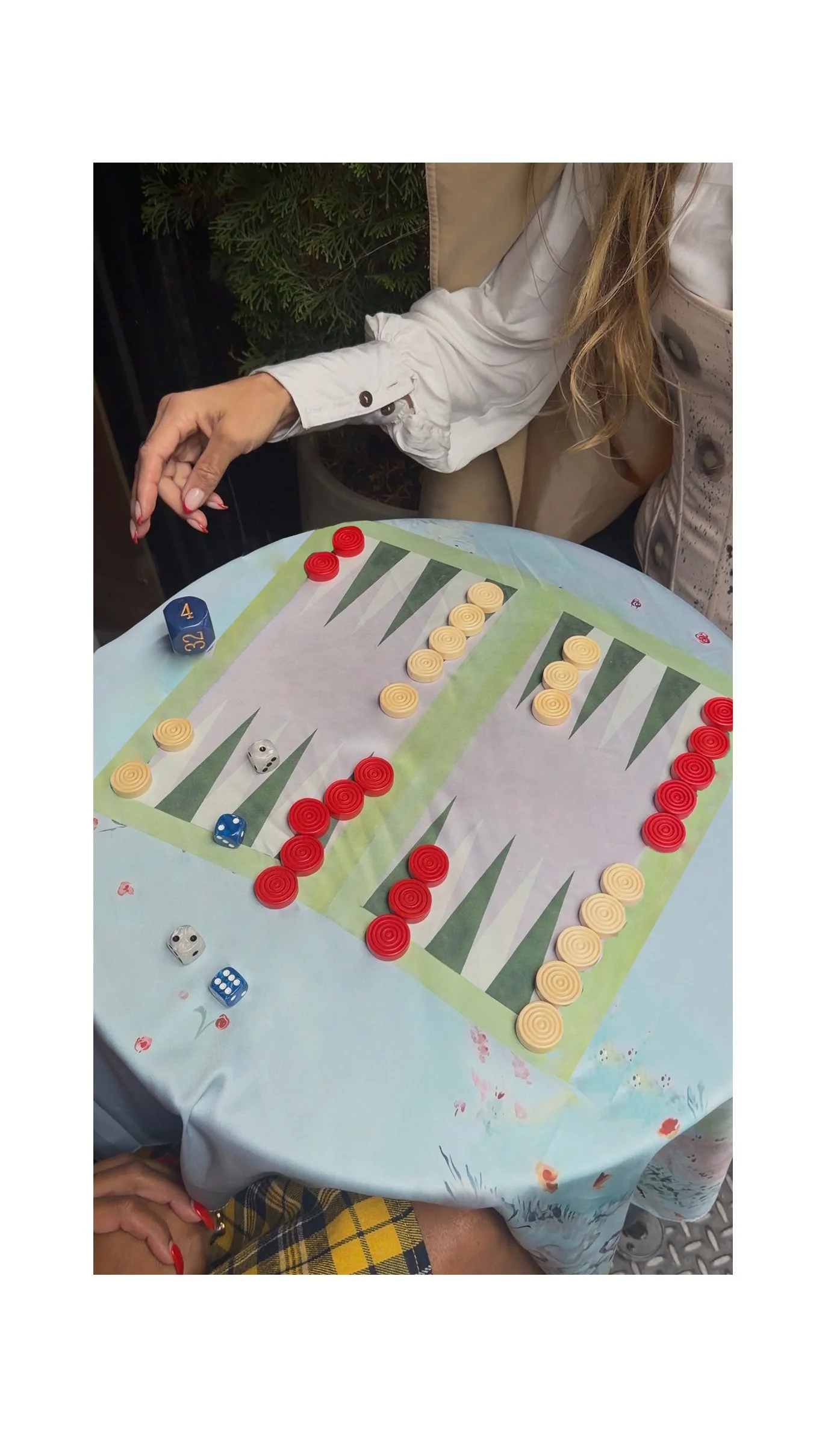 printed backgammon scarf - 3+ ways to use