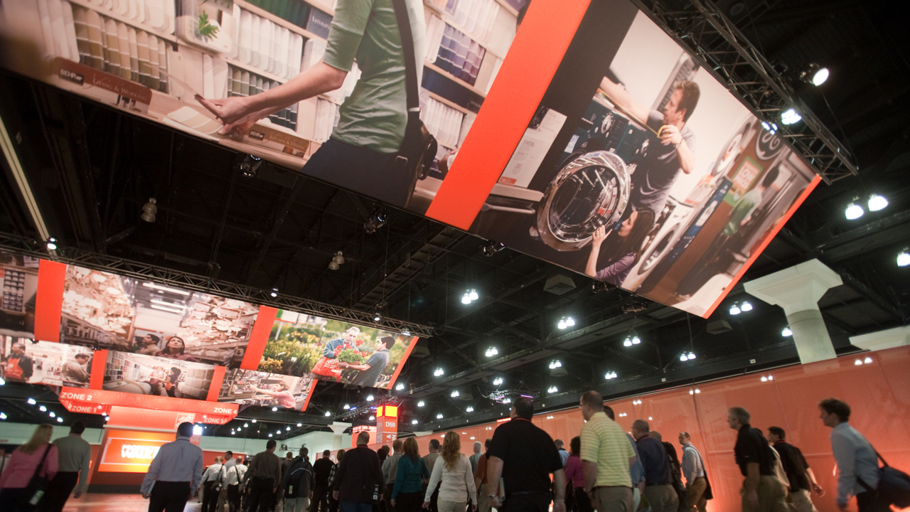 THE HOME DEPOT
Oversaw all development and print production for The Home Depot's annual store managers meeting in Las Vegas. Managed the full production process for event collateral, including signage, event guides, credentials, and other printe