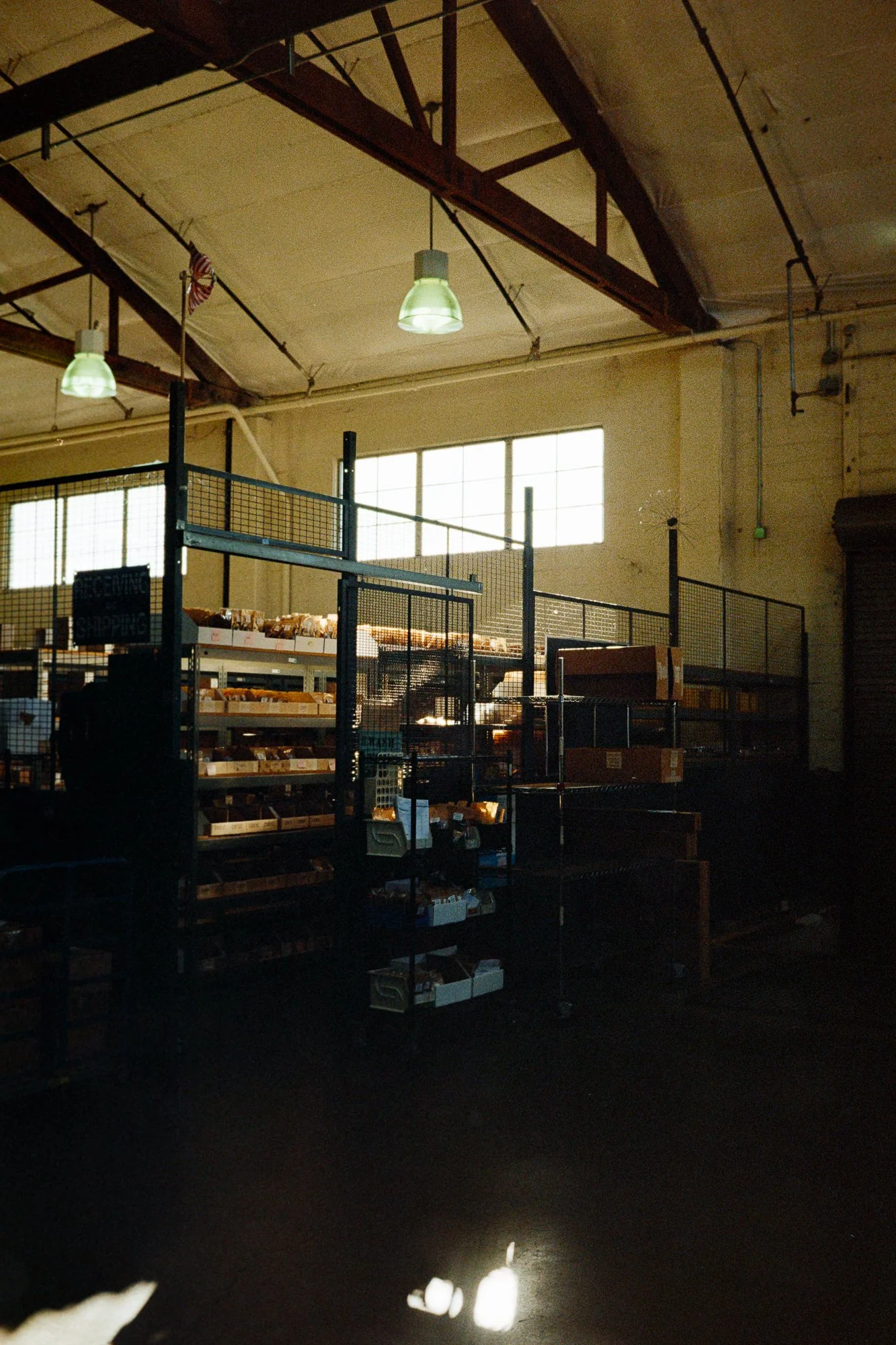 Factory_200Gold-5.jpg