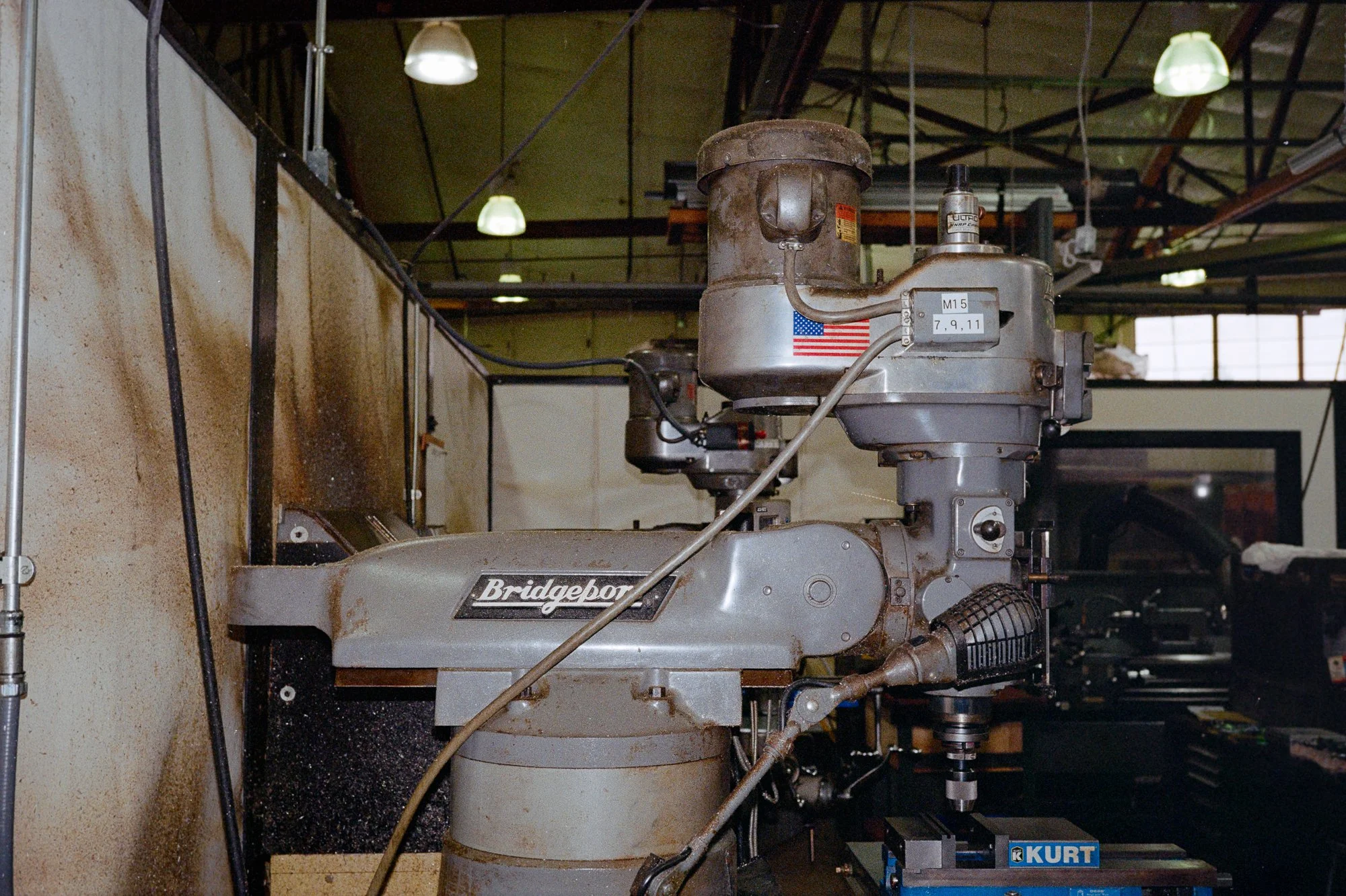 Factory_gold2-2.jpg