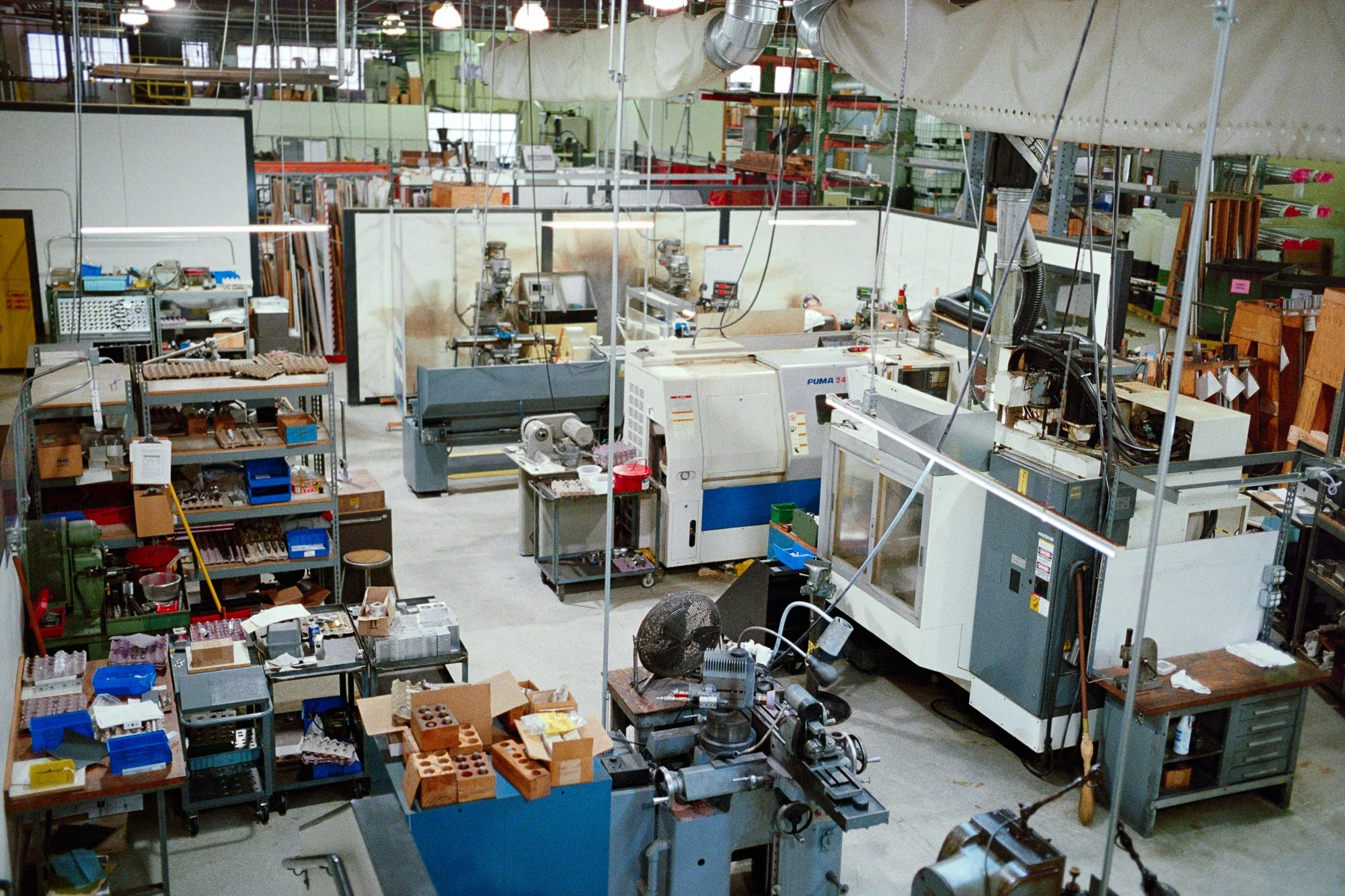 Factory_400UM-10.jpg