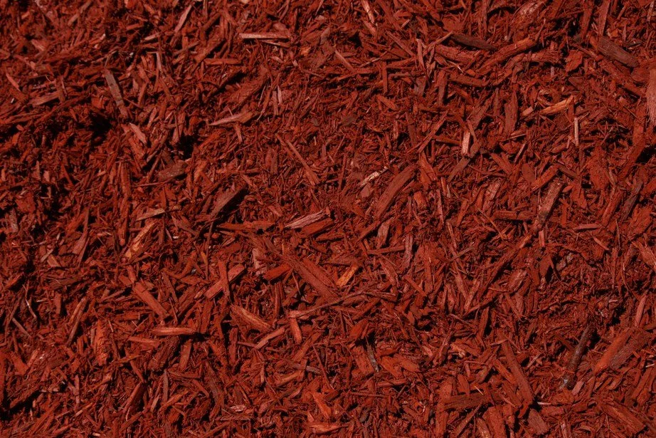 Red landscape mulch