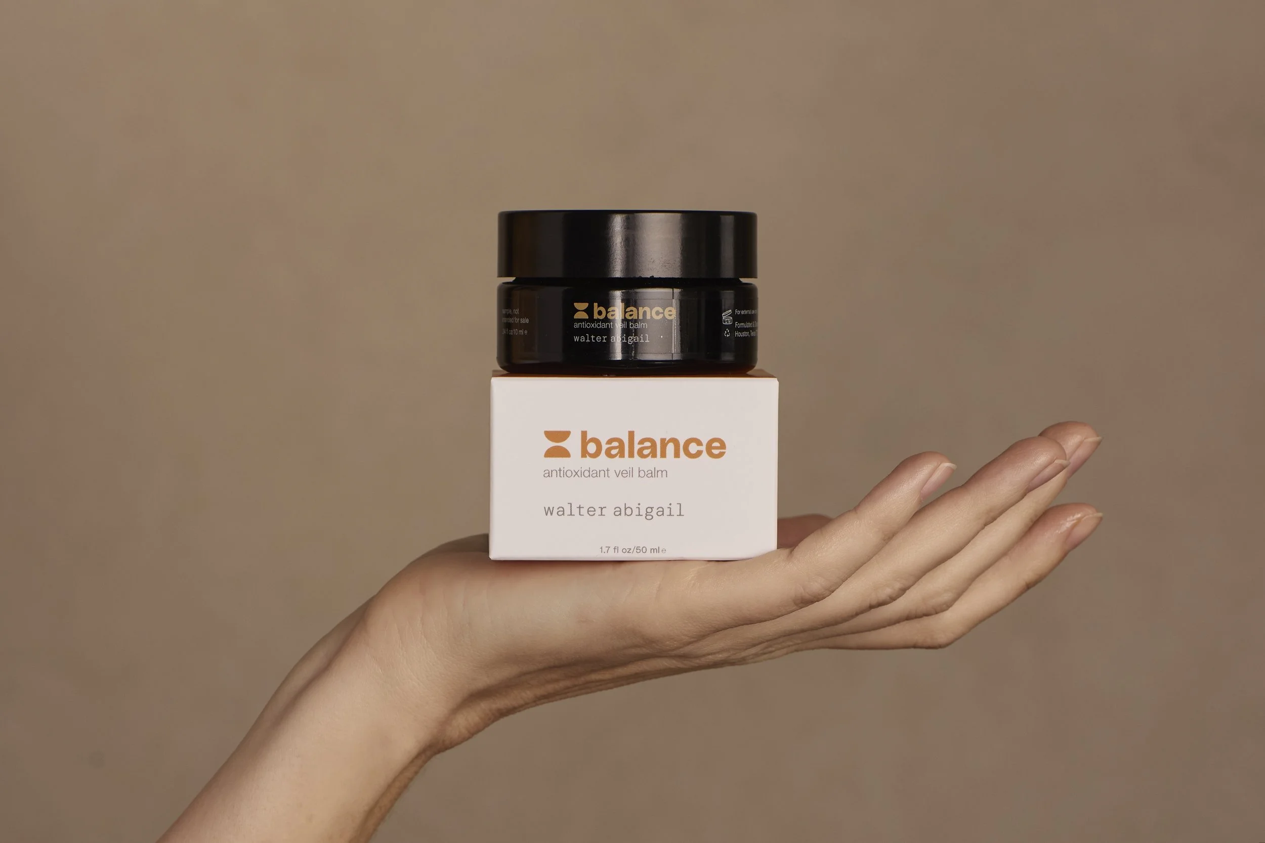 Walter Abigail Balance Antioxidant Veil Balm