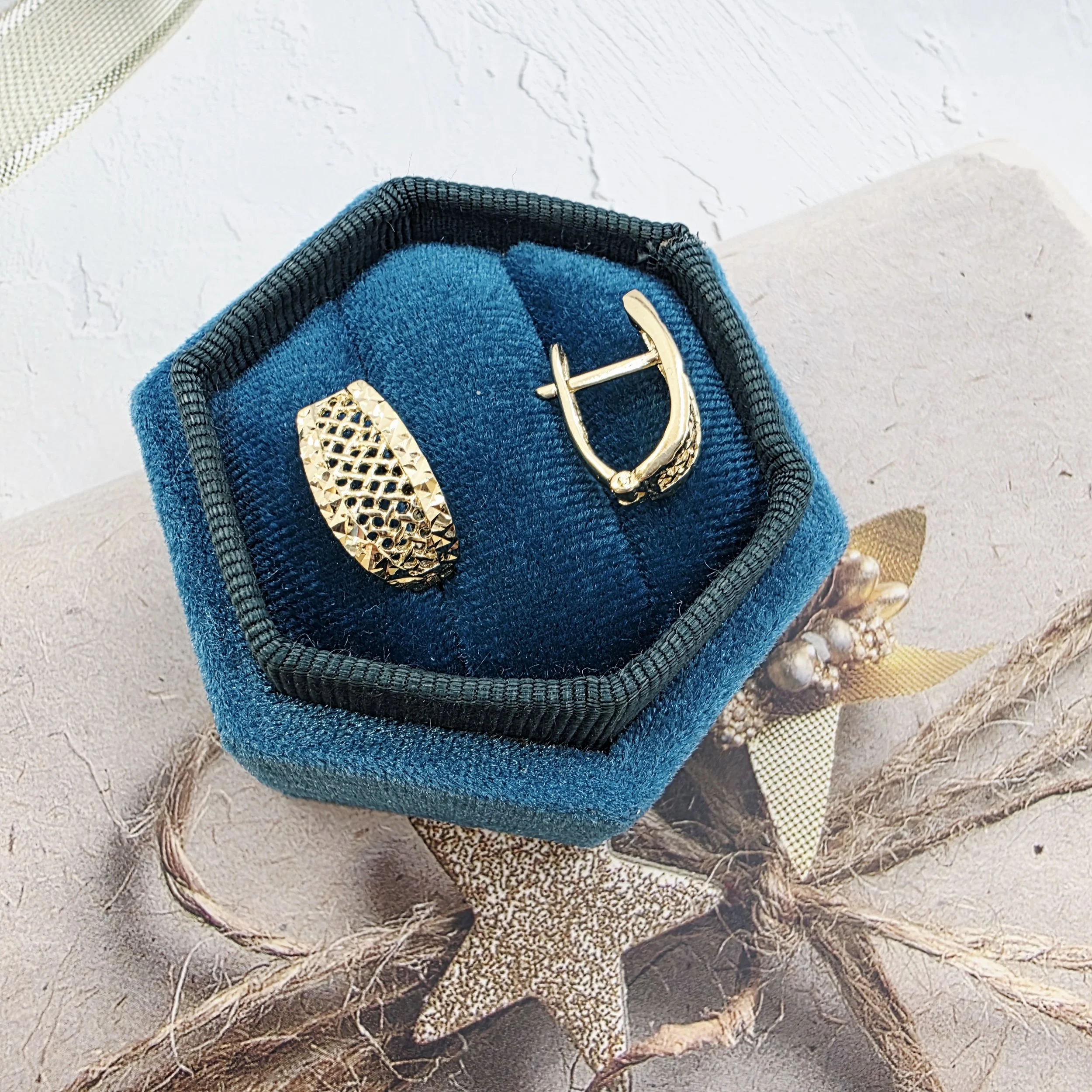 14k Gold Earrings/ Cercei Aur 14k C221