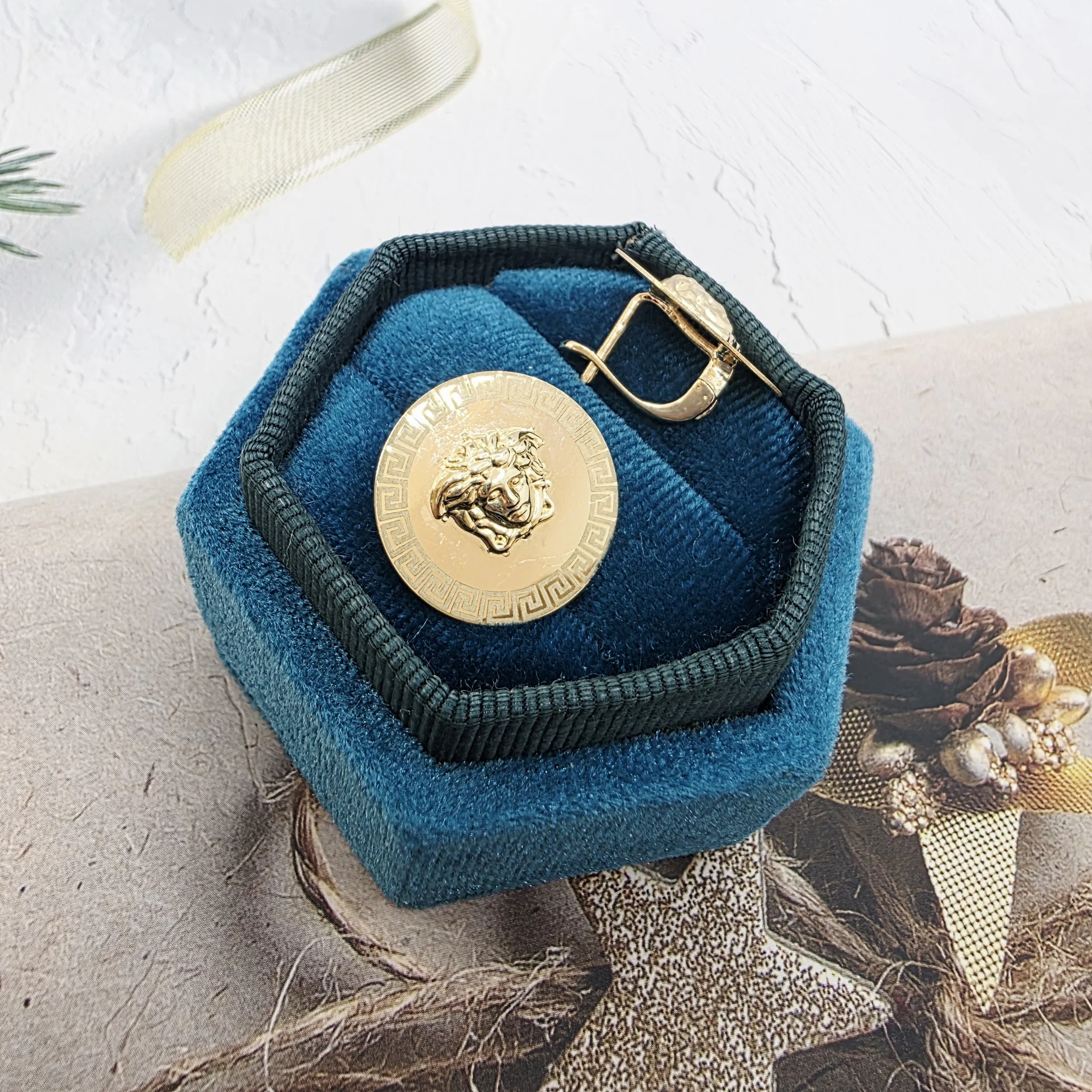 14k Gold Earrings/ Cercei Aur 14k C230