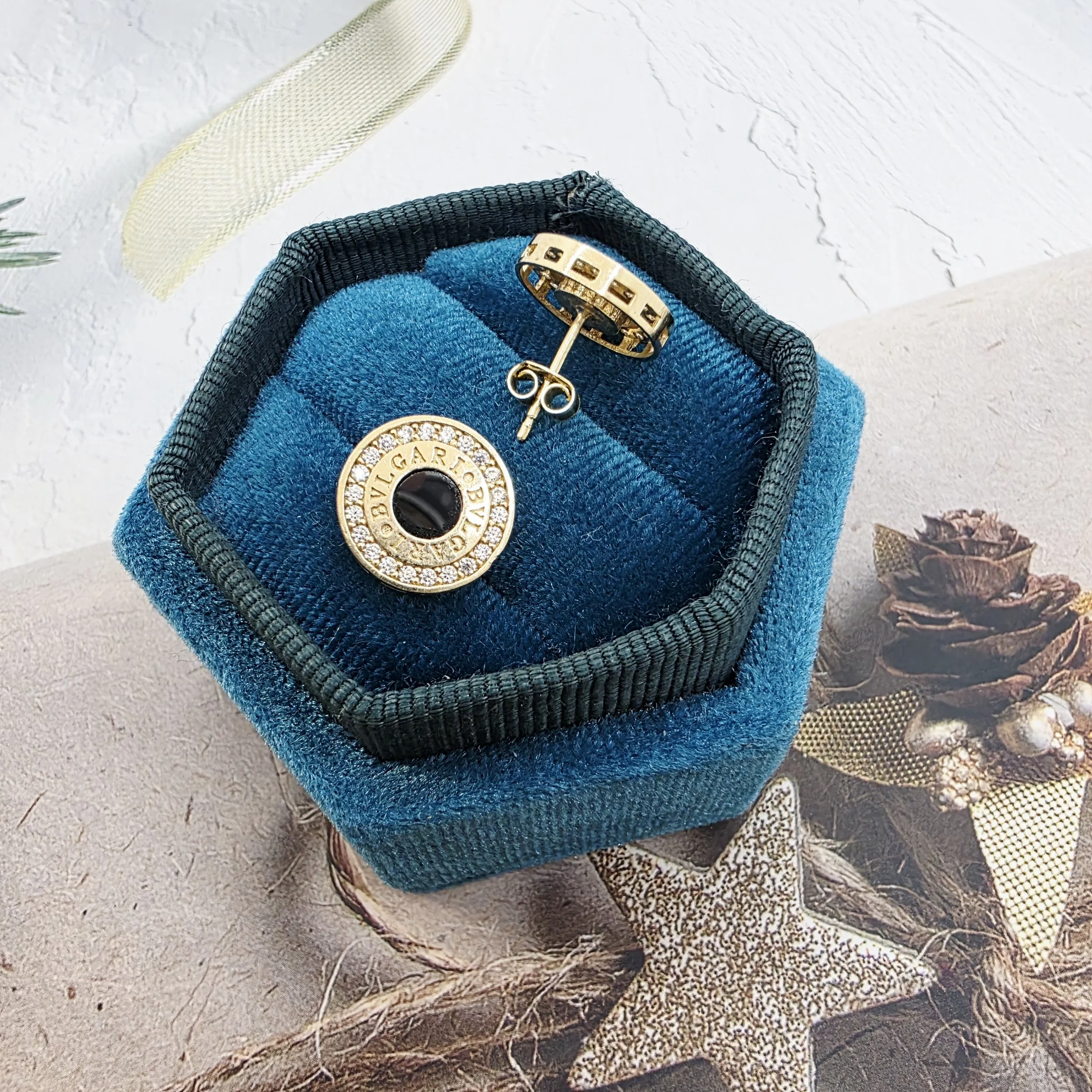 14k Gold Earrings/ Cercei Aur 14k CS265