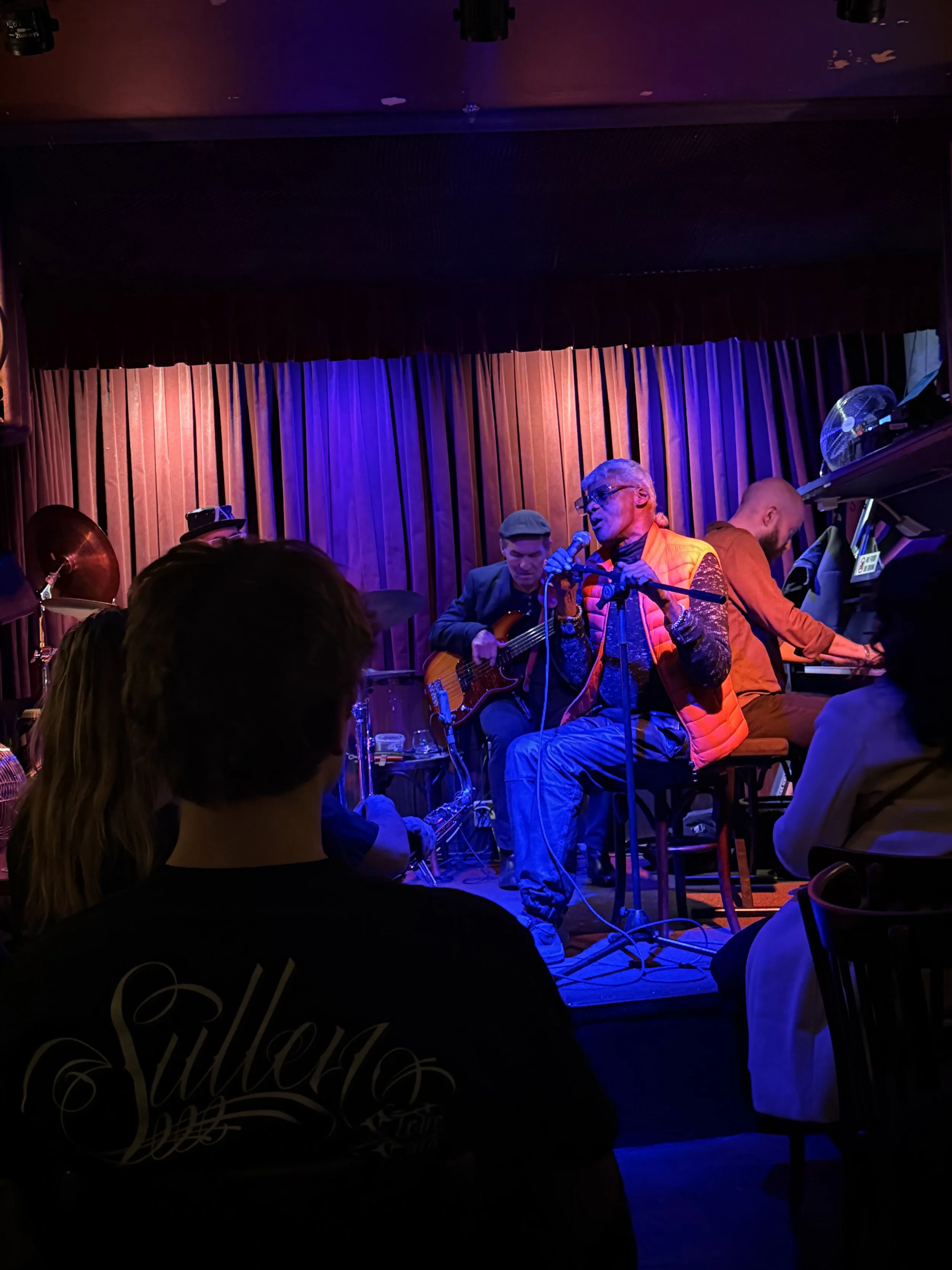 Inside The ‘DAM Bar!