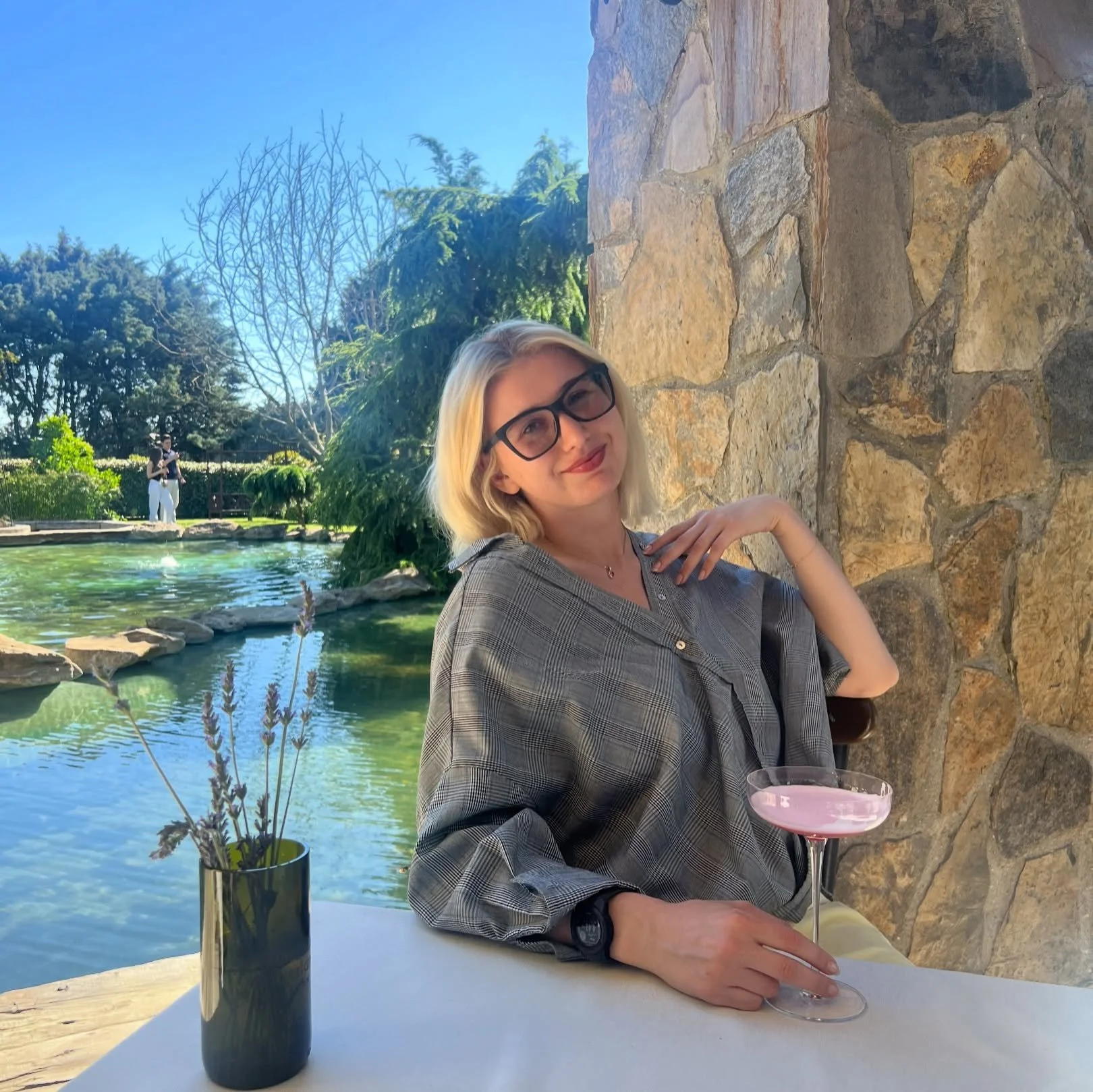 Beautiful experience with tasty cocktails, pizzas and a walk through the vinyard✨ oh and many cute dogs🐾 #istanbul