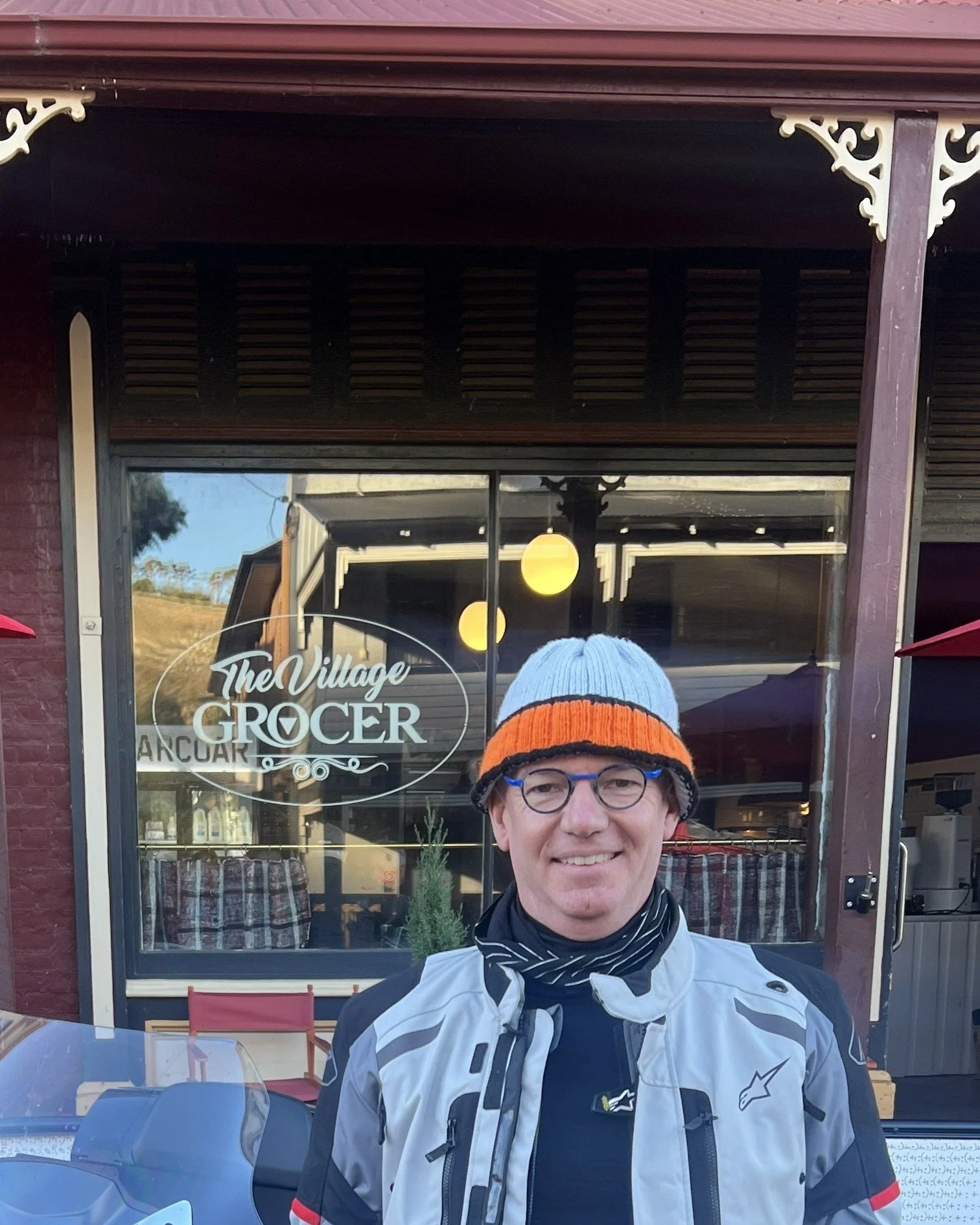 Researching sidecar routes in the Central West, we had breakfast at The Village Grocer in Carcoar - yum!! The baked eggs were deservedly popular😋🍴 Carcoar is a gorgeous and friendly little village, well worth the extra half hour past Bathurst. But 