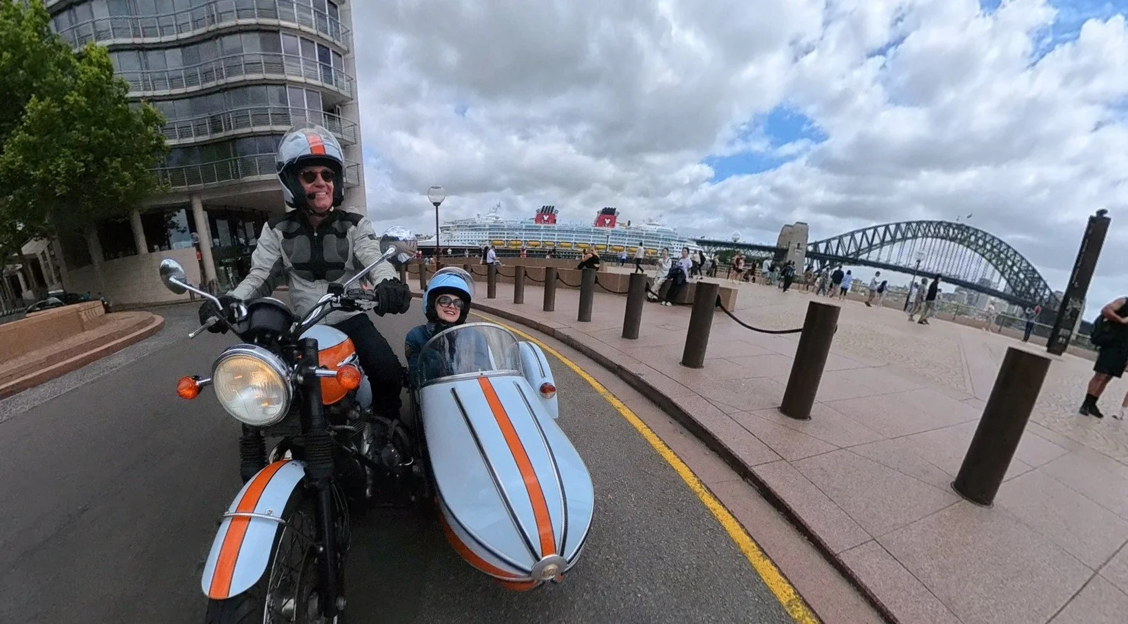 Sidecar_Hustle_city_still.jpg