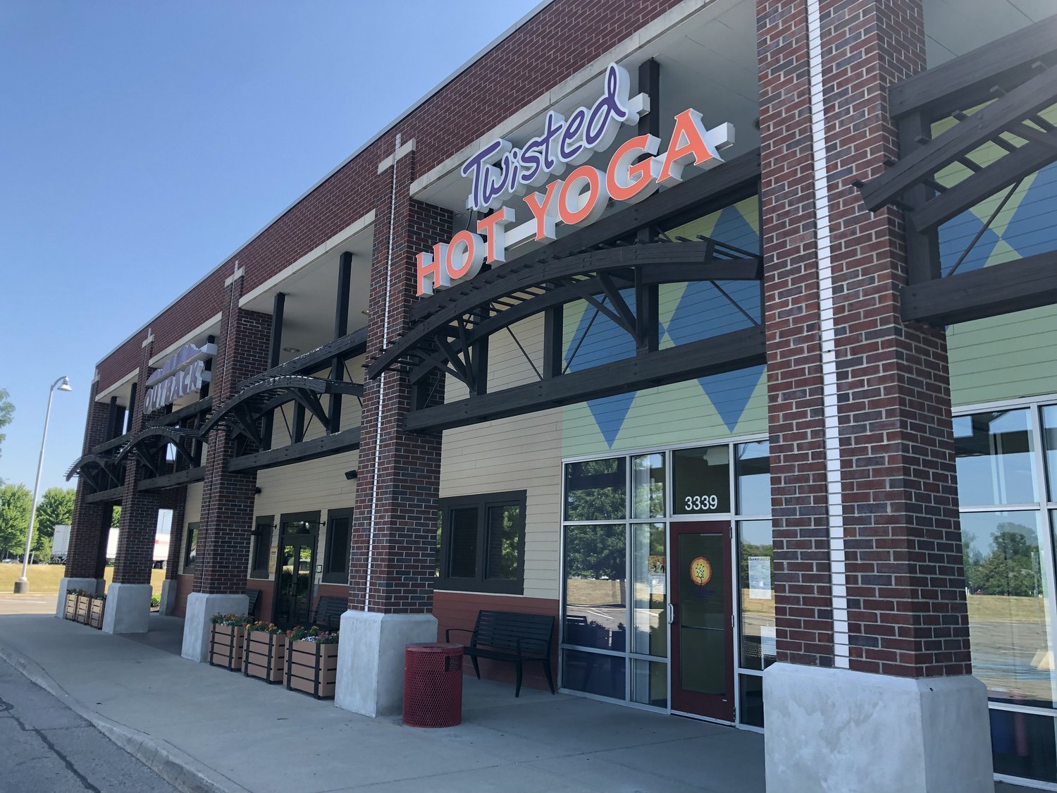 SW_3400-Century-Center-TwistedHotYoga_Retail.jpeg