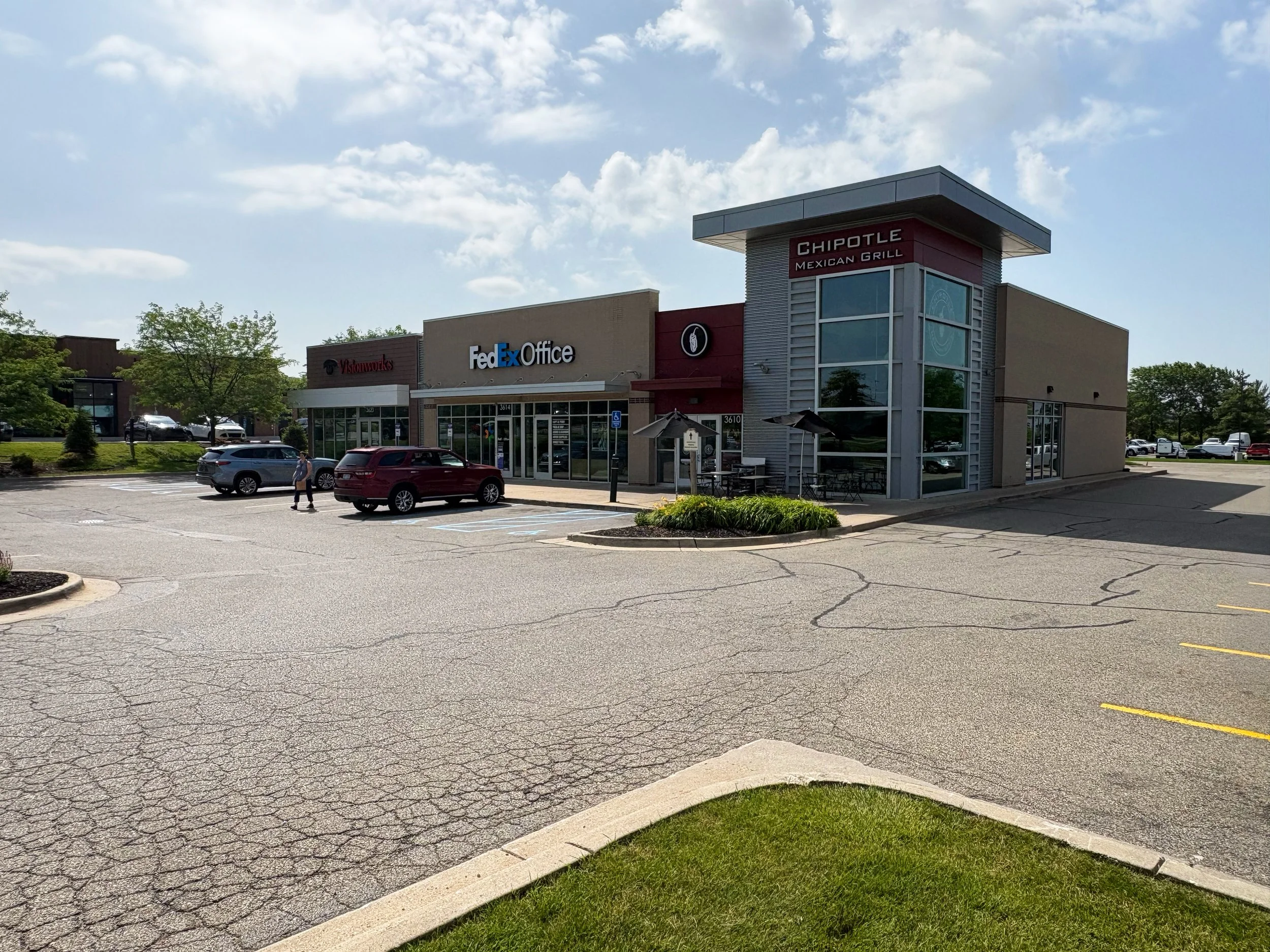 SW_3600-28th-11_Retail.jpg