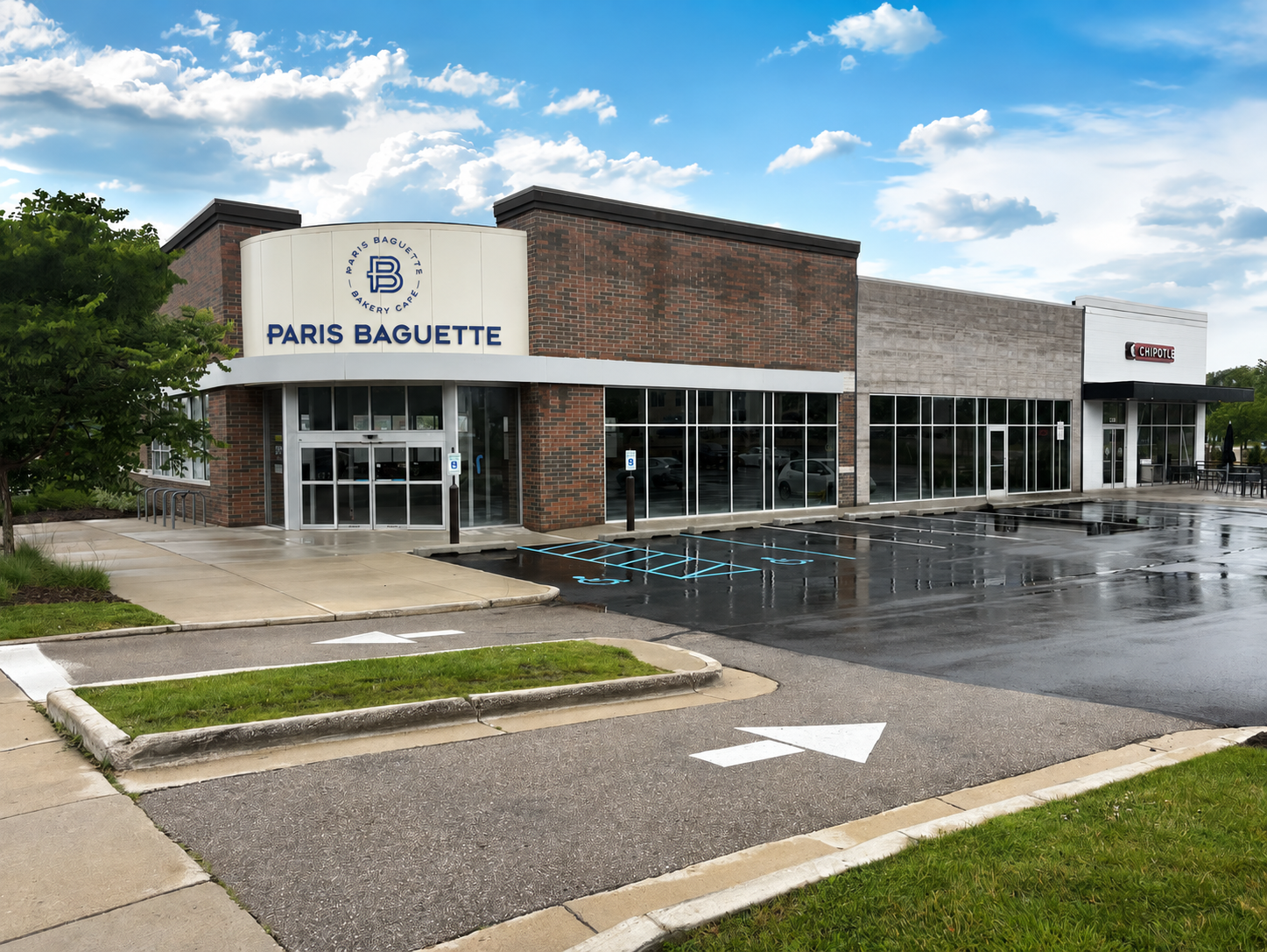 2410 Burton - Grand Rapids