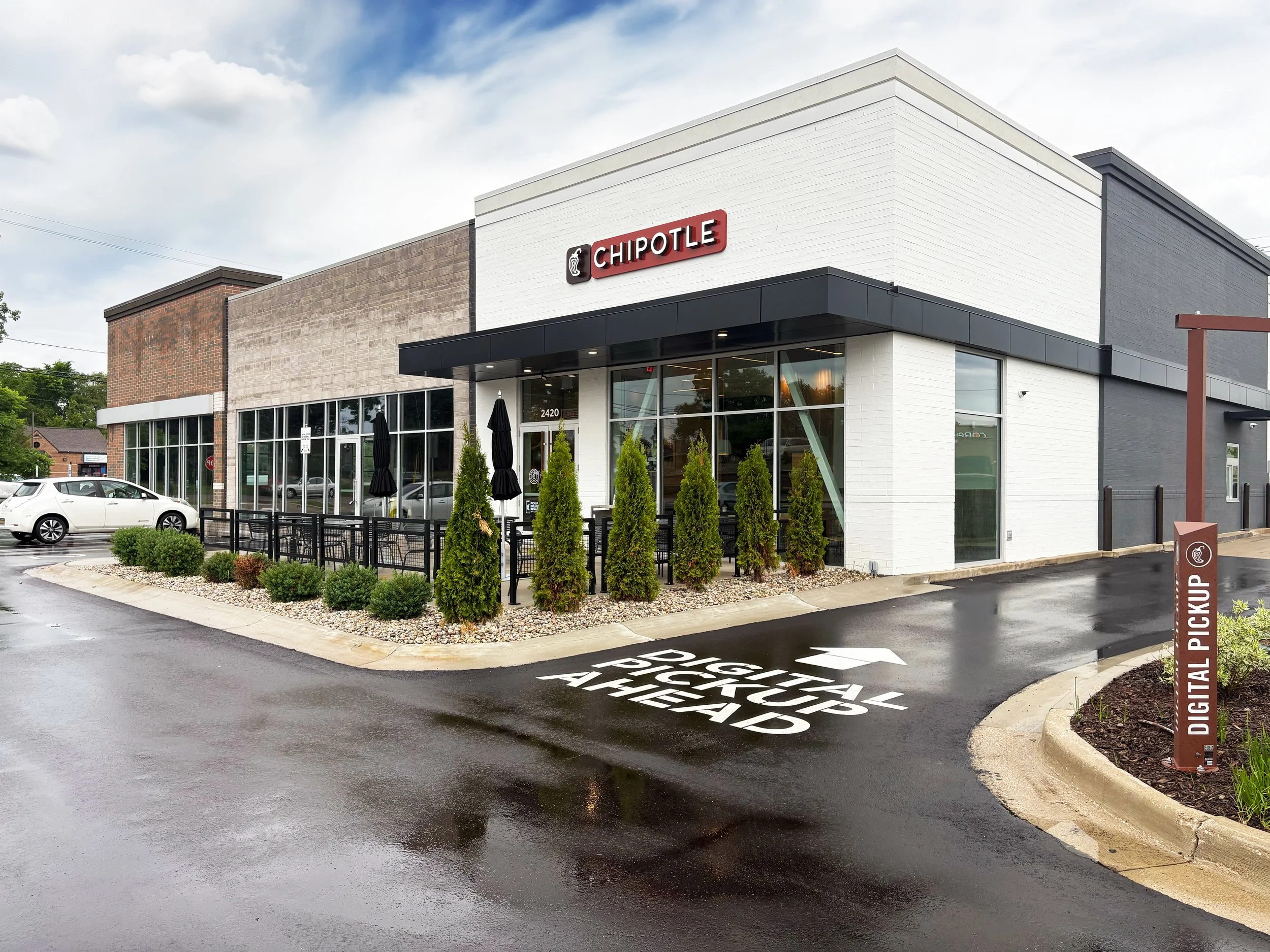 SW_2410-Burton-C_Retail.jpg