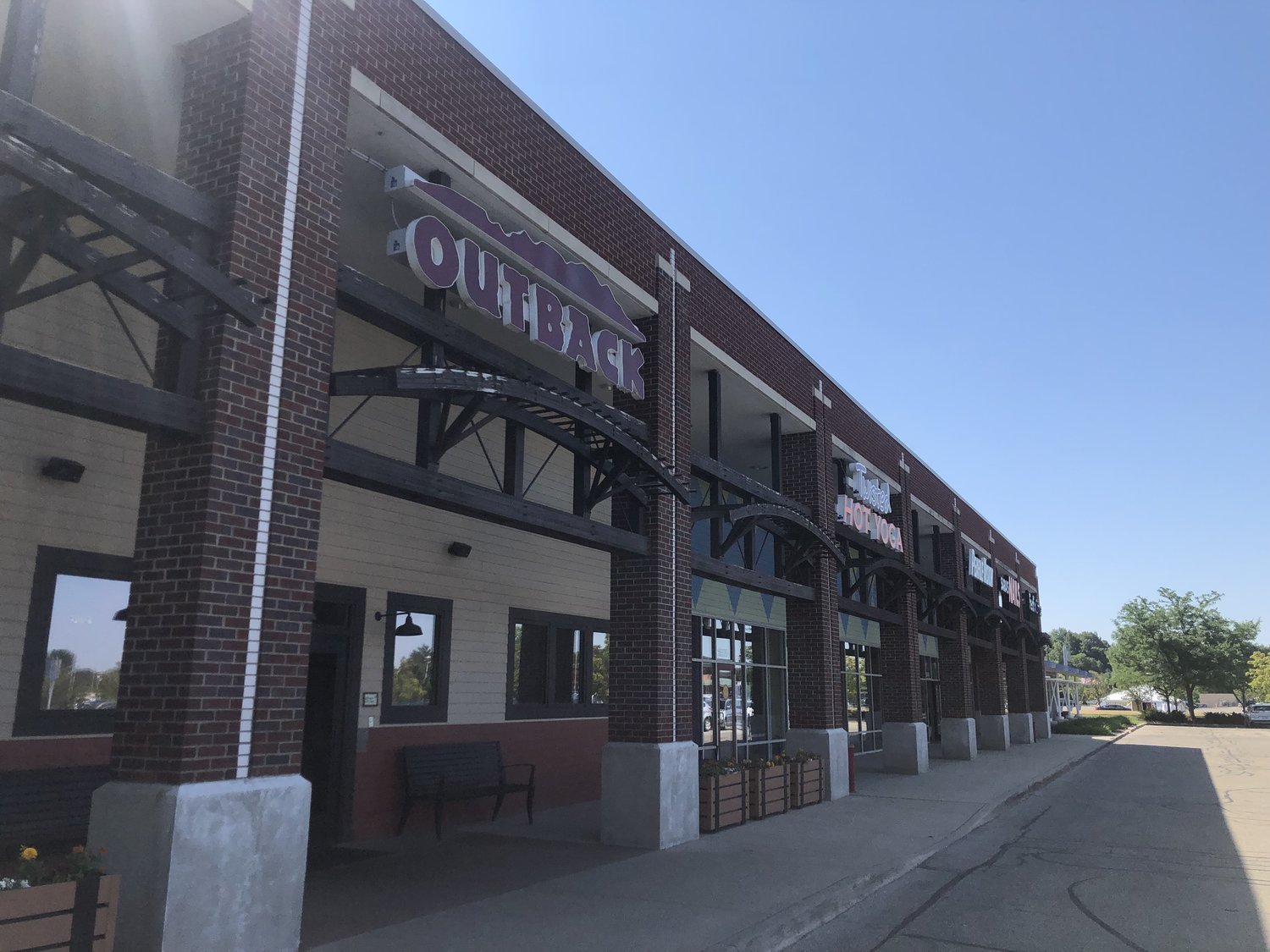 SW_3400-Century-Center-Outback_Retail.jpeg