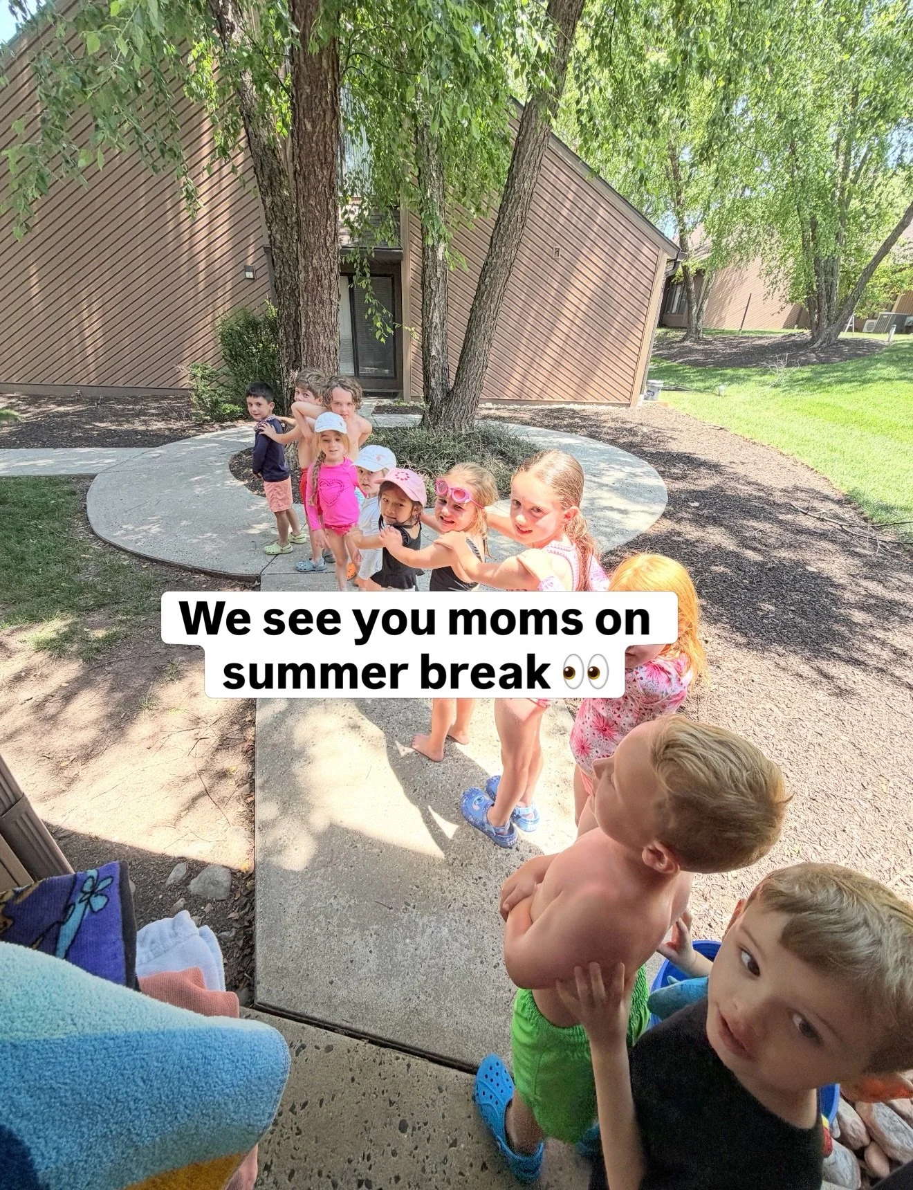 Instead of having to book a whole week, you are now able to choose a day or two to send your kids to the famous Clubhouse summer sessions!

Click the link and bio to shop around and pick the days that work for you. 🤌🏻