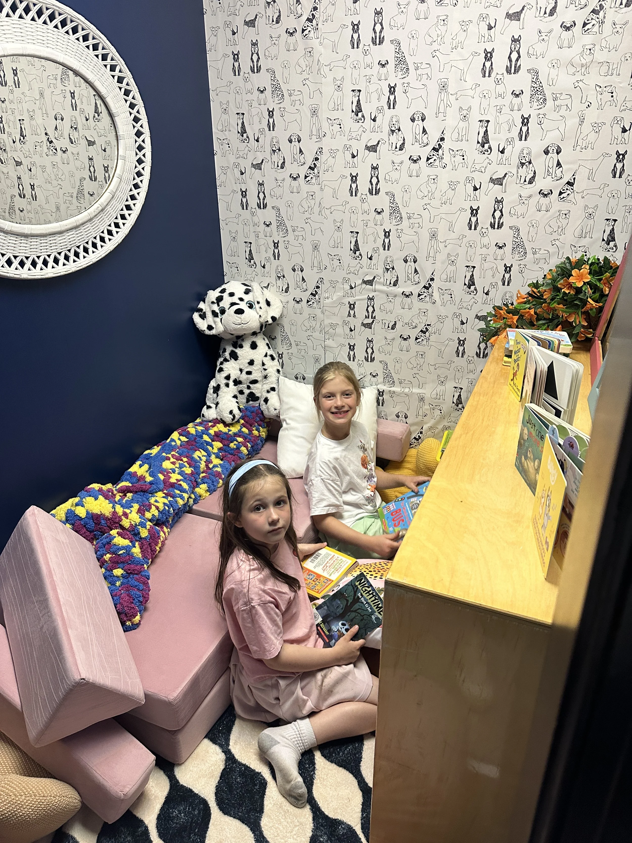 kids-reading-nook-book-library-phoenixville.jpg