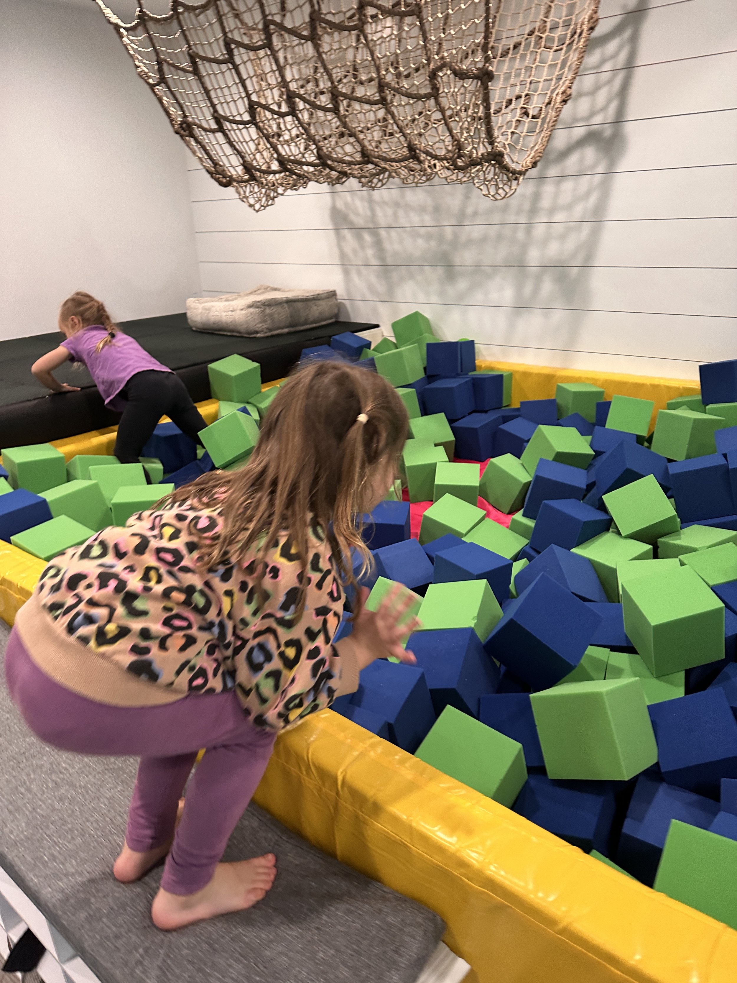 Weekend drop-off program – Phoenixville play space