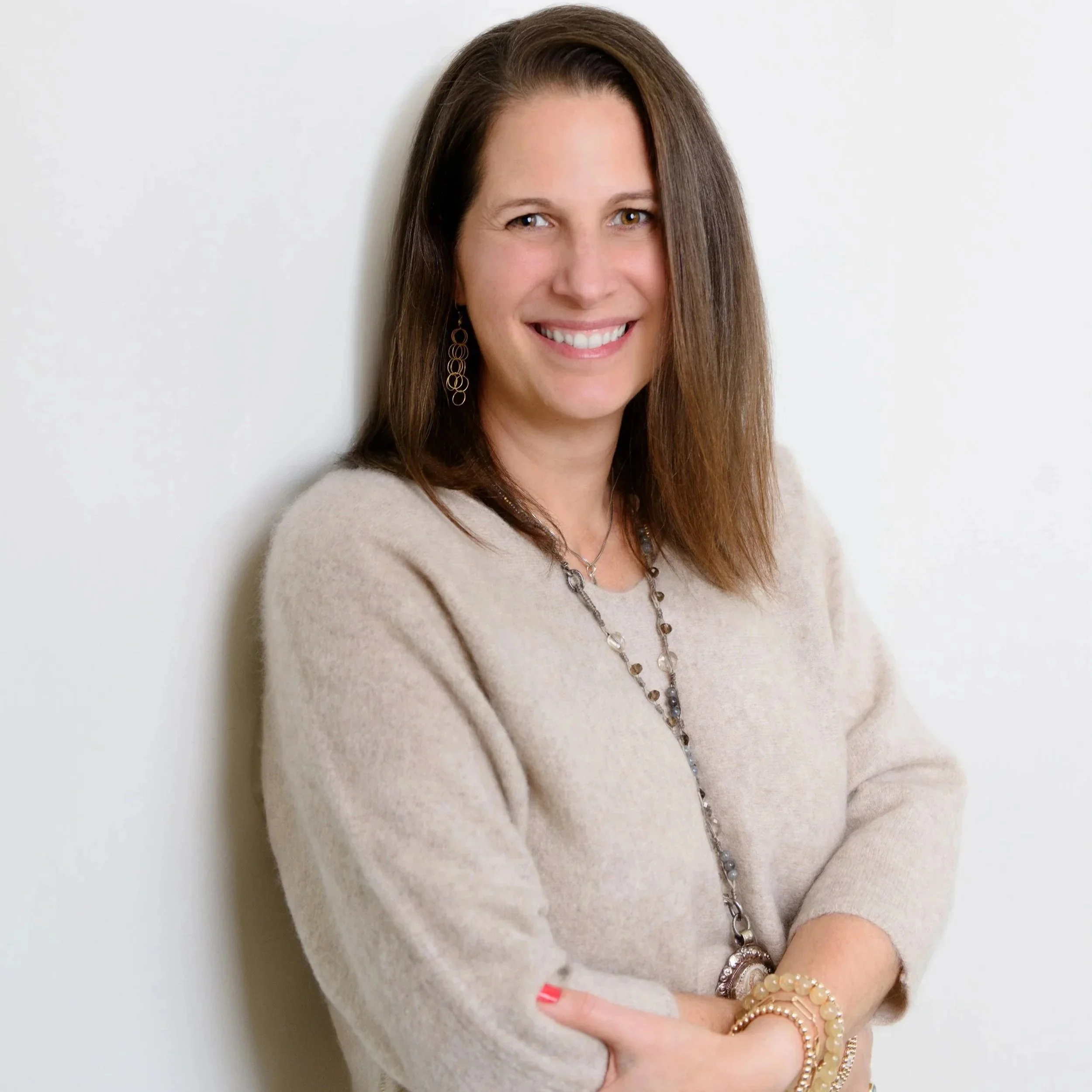 Astrology, hypnosis, coaching, and soundbaths with Jenny Reilly