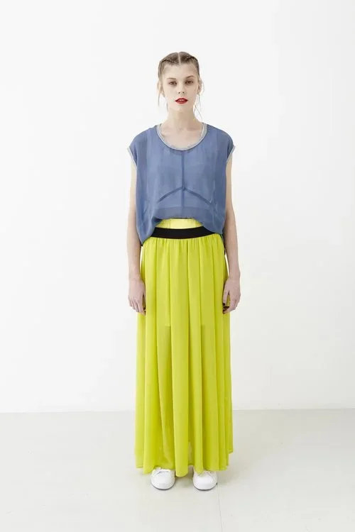 Colours Lookbook 15.webp