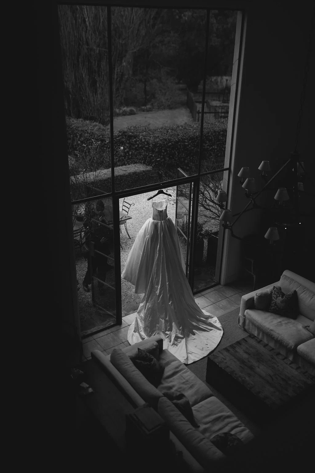 02august_maddyandjosh_redleaf58.JPG