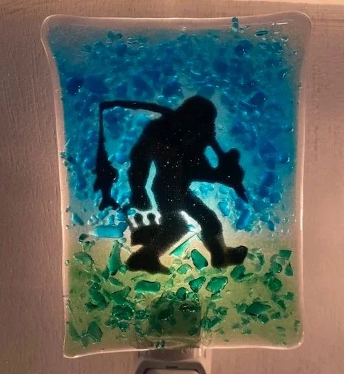 Sasquatch Silouhettes Night Light