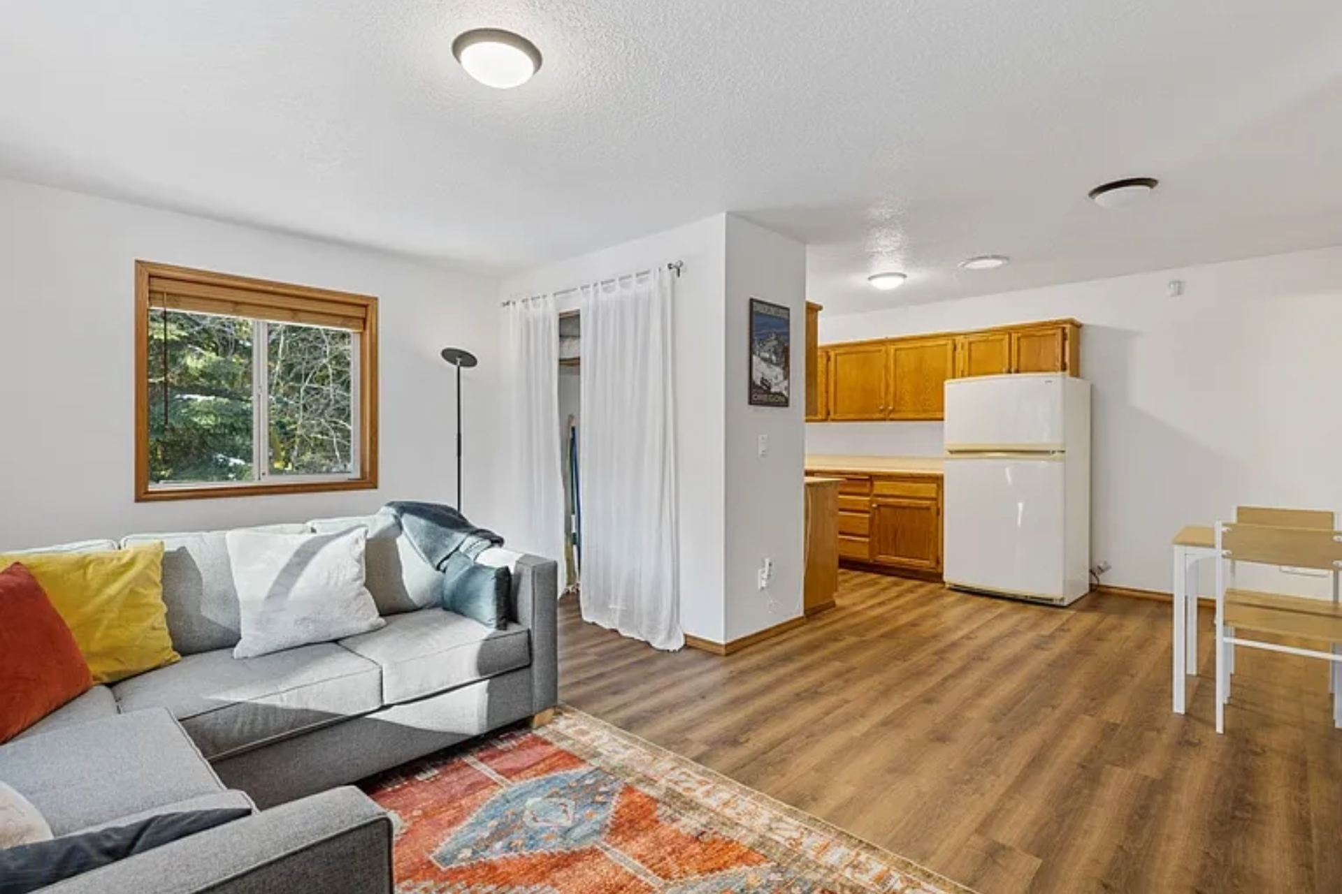 Living area 2.png