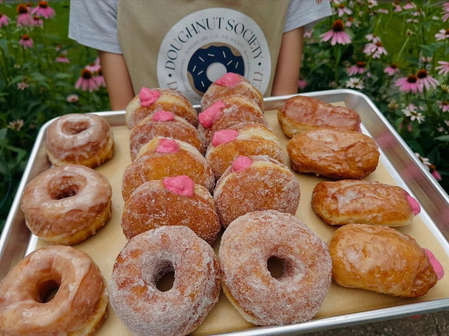 Pomegranate Cr&egrave;me Diplomate
Honey Glaze
Classic Sugar

#donuts #donutsofinstagram #sundaysareforthesociety
