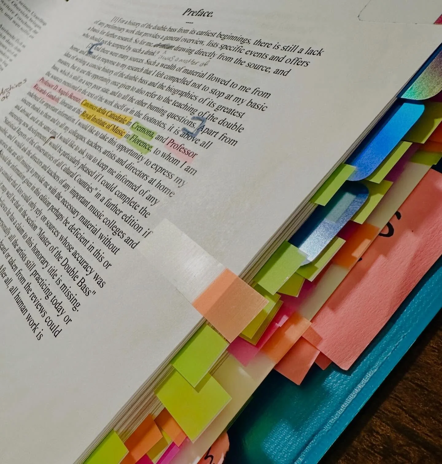 Over a century old and still relevant 📚

#doublebass #musicology #musiceducation #basspedagogy #contrabass