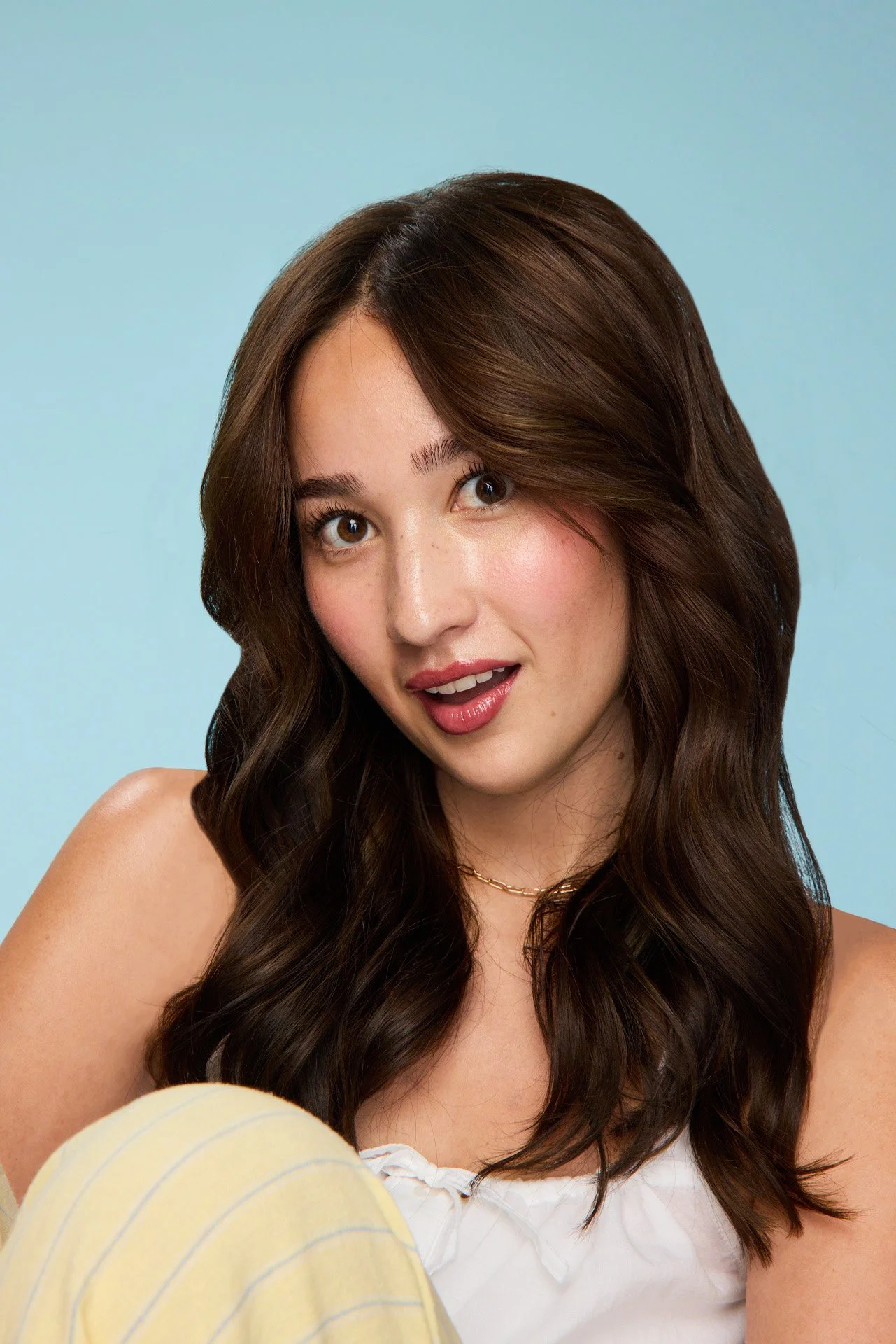 260504_HAI_027_BLUE_ZOE_STYLED_STRAIGHT_WAVY_043.jpeg