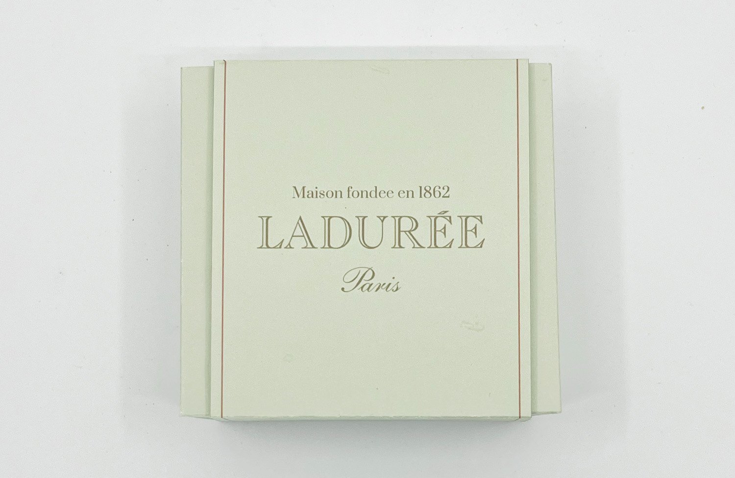 laduree1.jpg