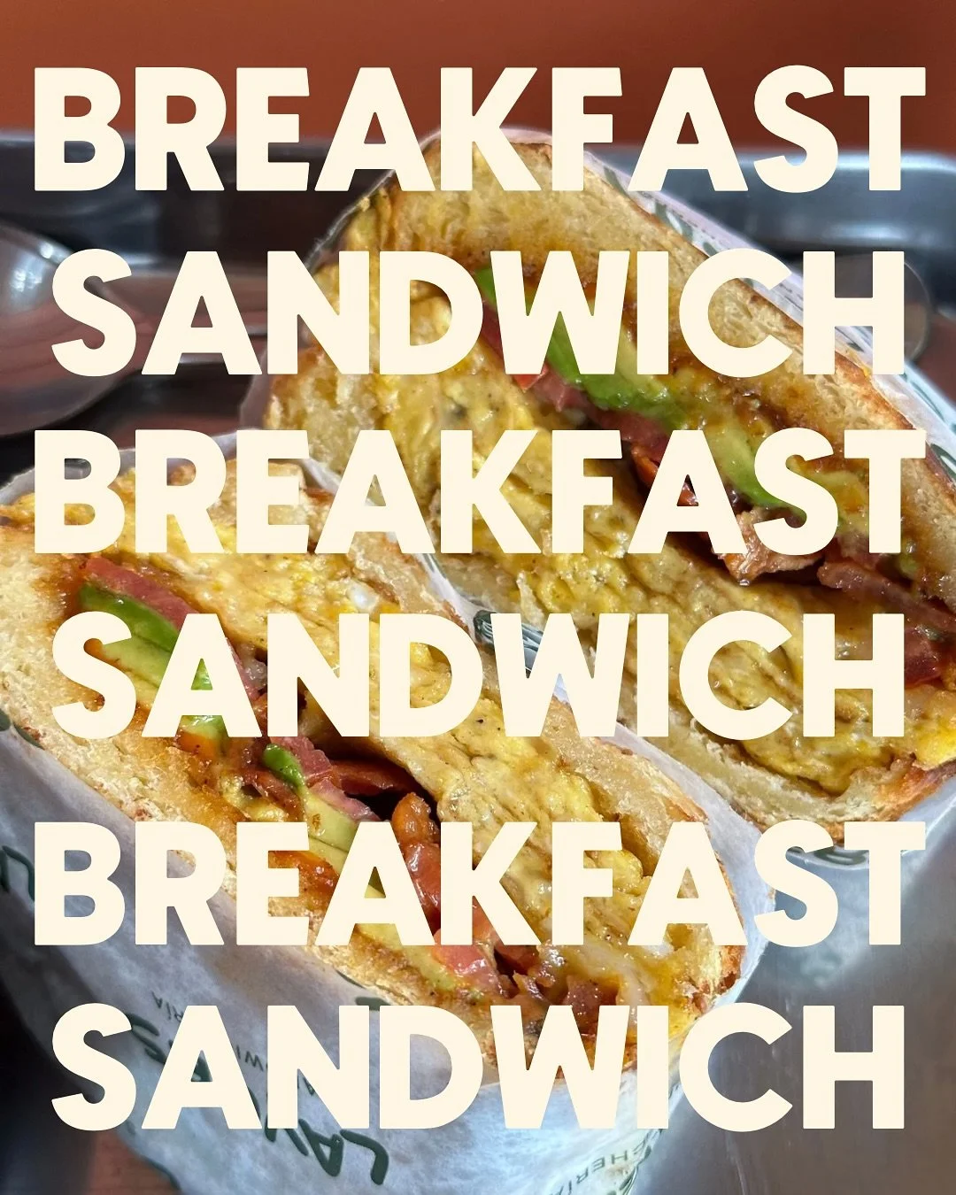 YA est&aacute; disponible nuestro delicioso sandwich de desayuno con una combinaci&oacute;n de sabores deliciosa. 

Despu&eacute;s de haber hecho m&aacute;s de 5 pruebas de receta diferente, tenemos a la ganadora que promete como el resto de los s&aa