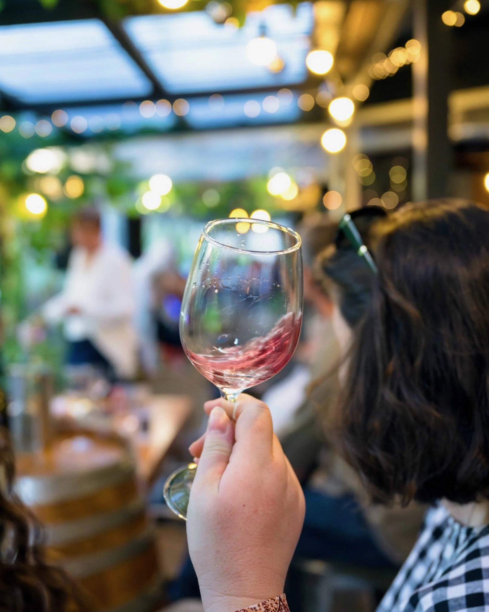 SWIRLING WINE GLASS.jpeg