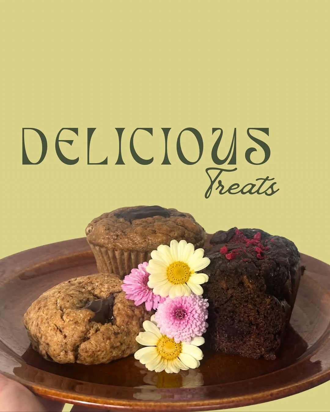 Which one would you choose ? 🌸🍪🍰