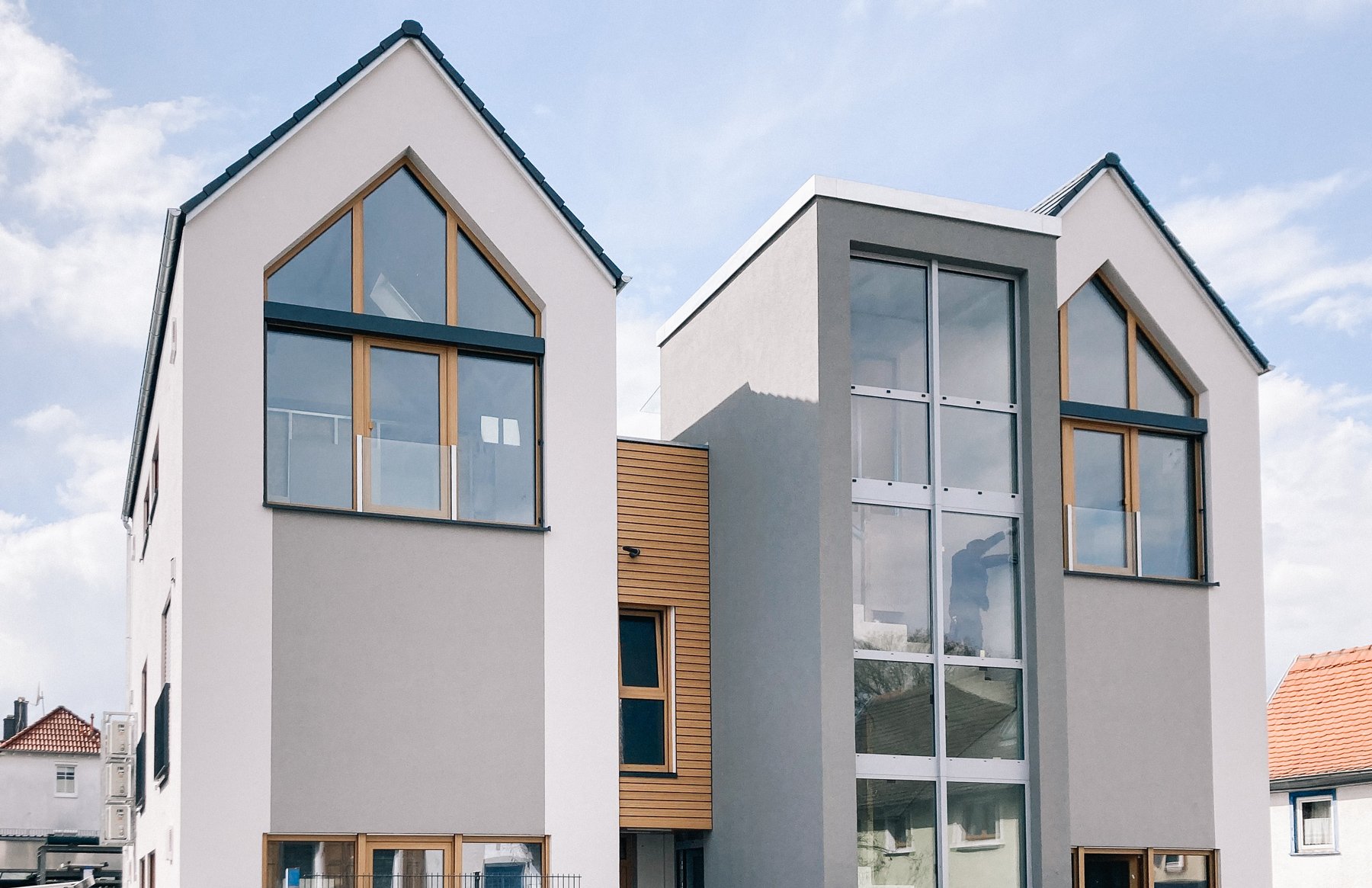 Boardinghouse mit 11 kleinen Wohneinheiten- Frankfurt