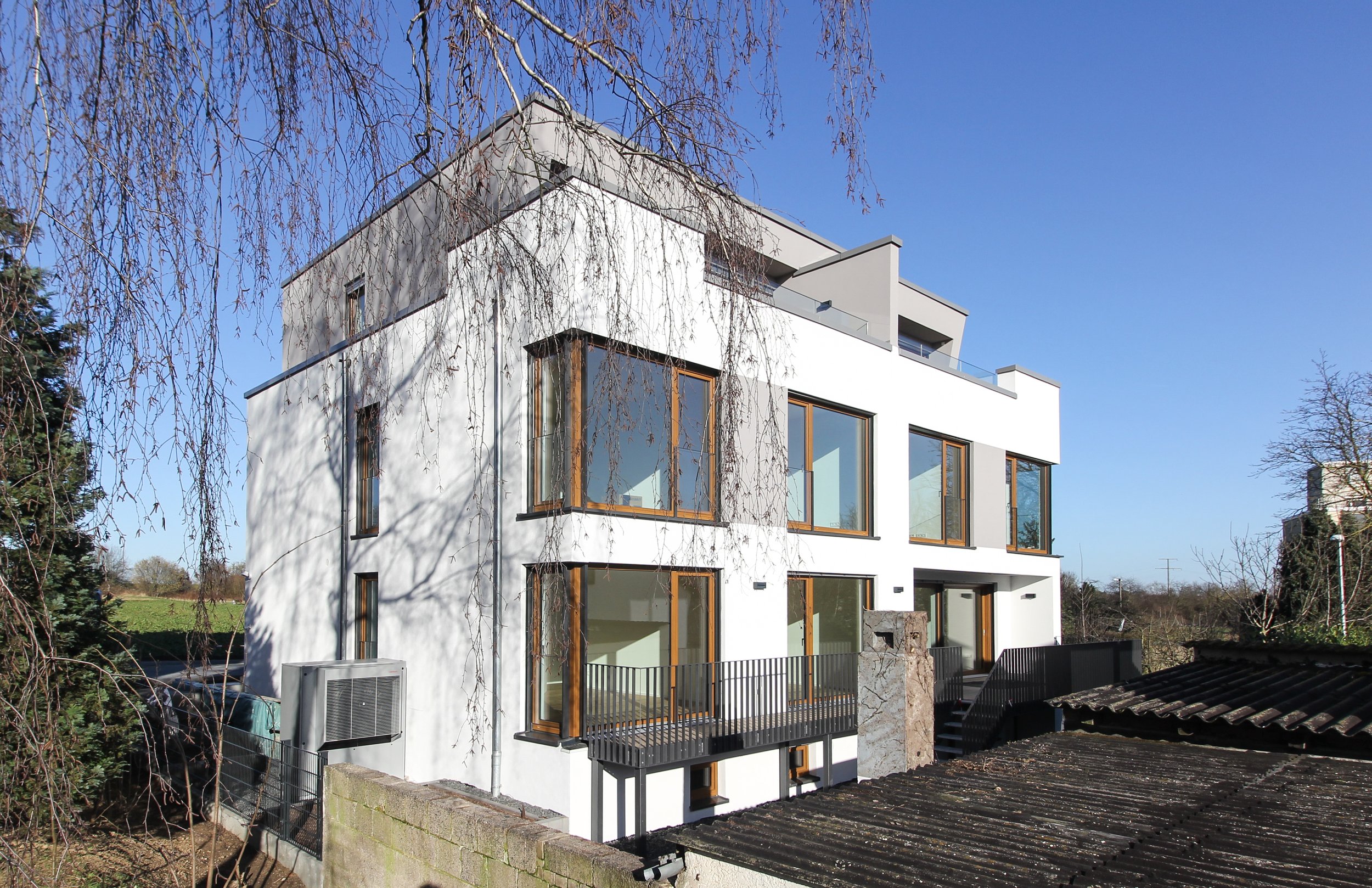 Mehrfamilienhaus mit Penthouse Maisonettewohnungen