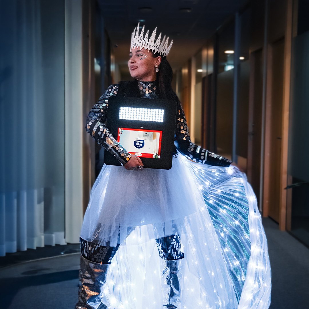 The Walking Ice Princess