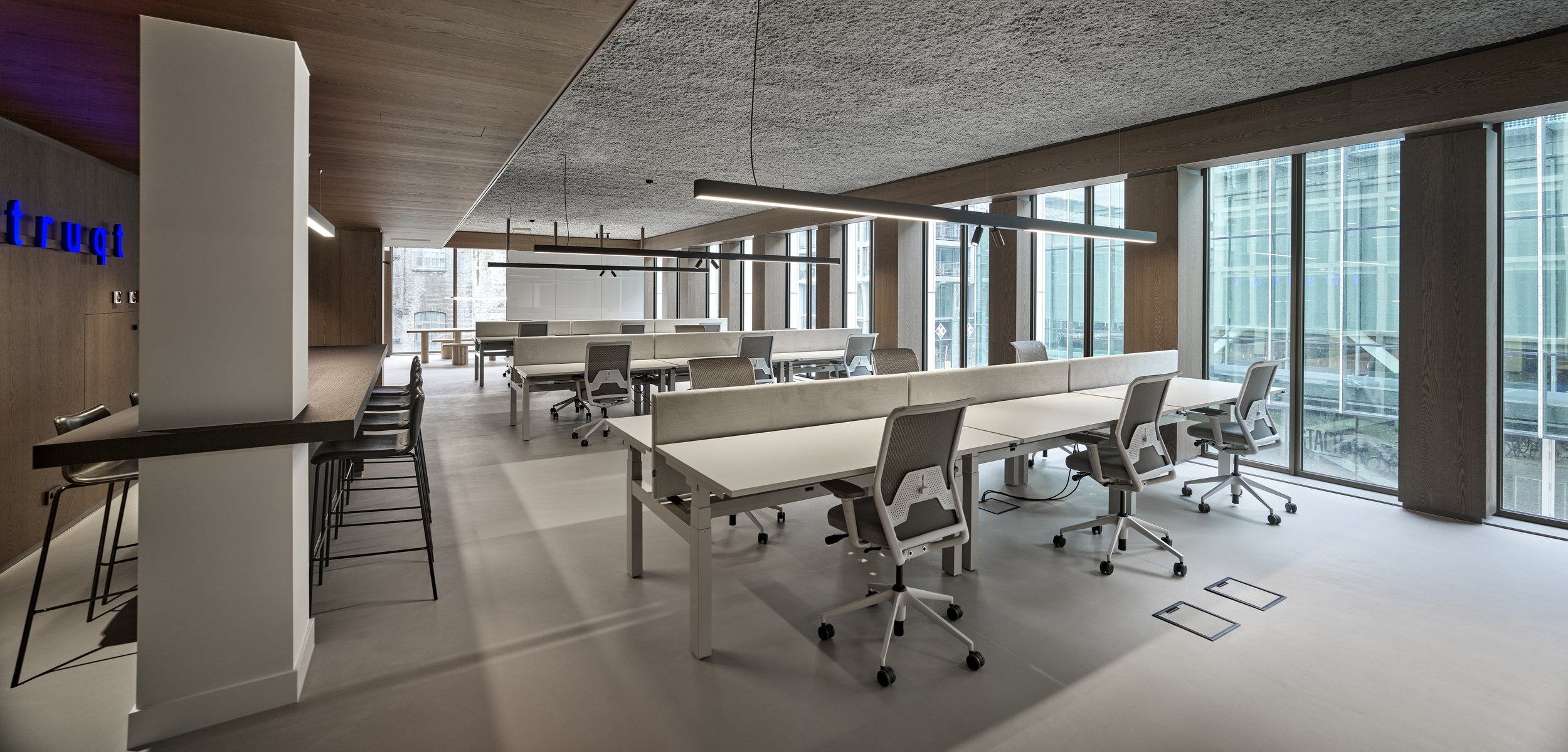 2024-05-14 interieur kantoor Oostenburg opgeleverd voor AHAM Vastgoed i.s.m. Going East