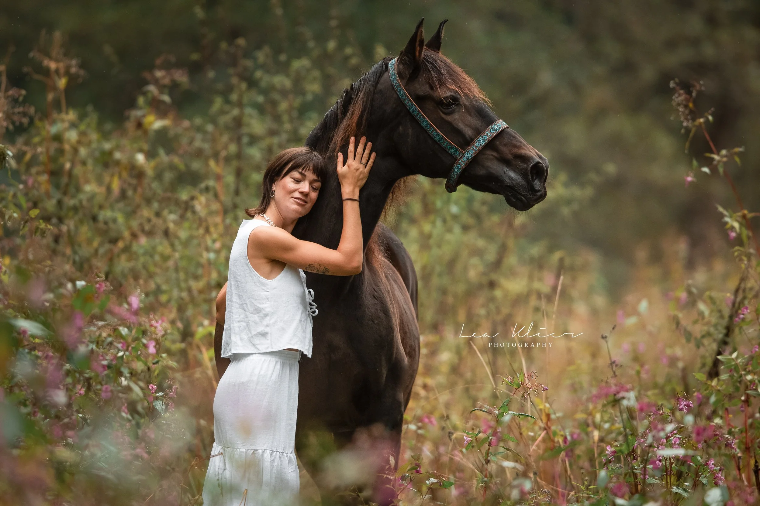 2B6A6058 Kopie.jpg Logo.jpg